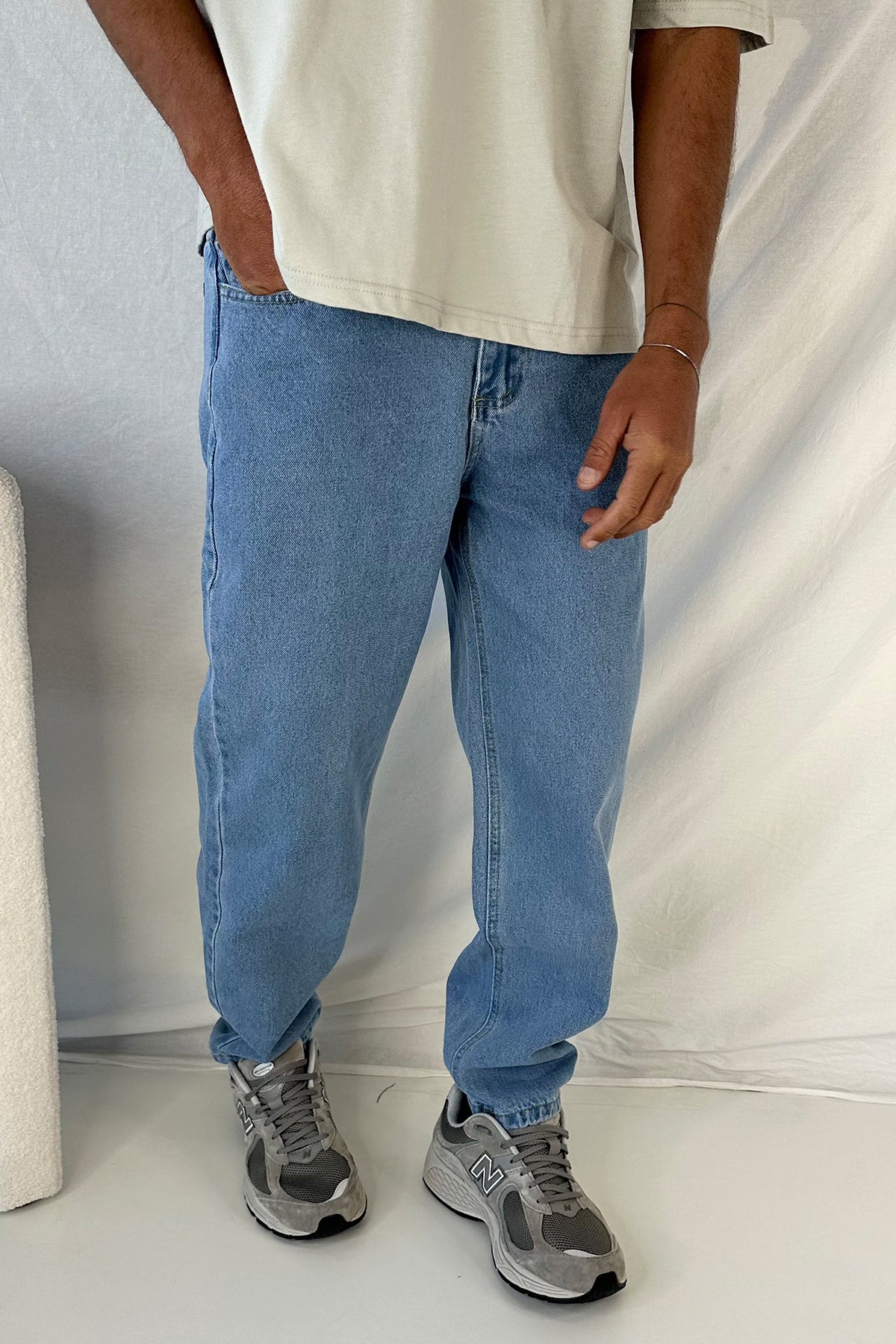 Linton Relaxed Denim Light