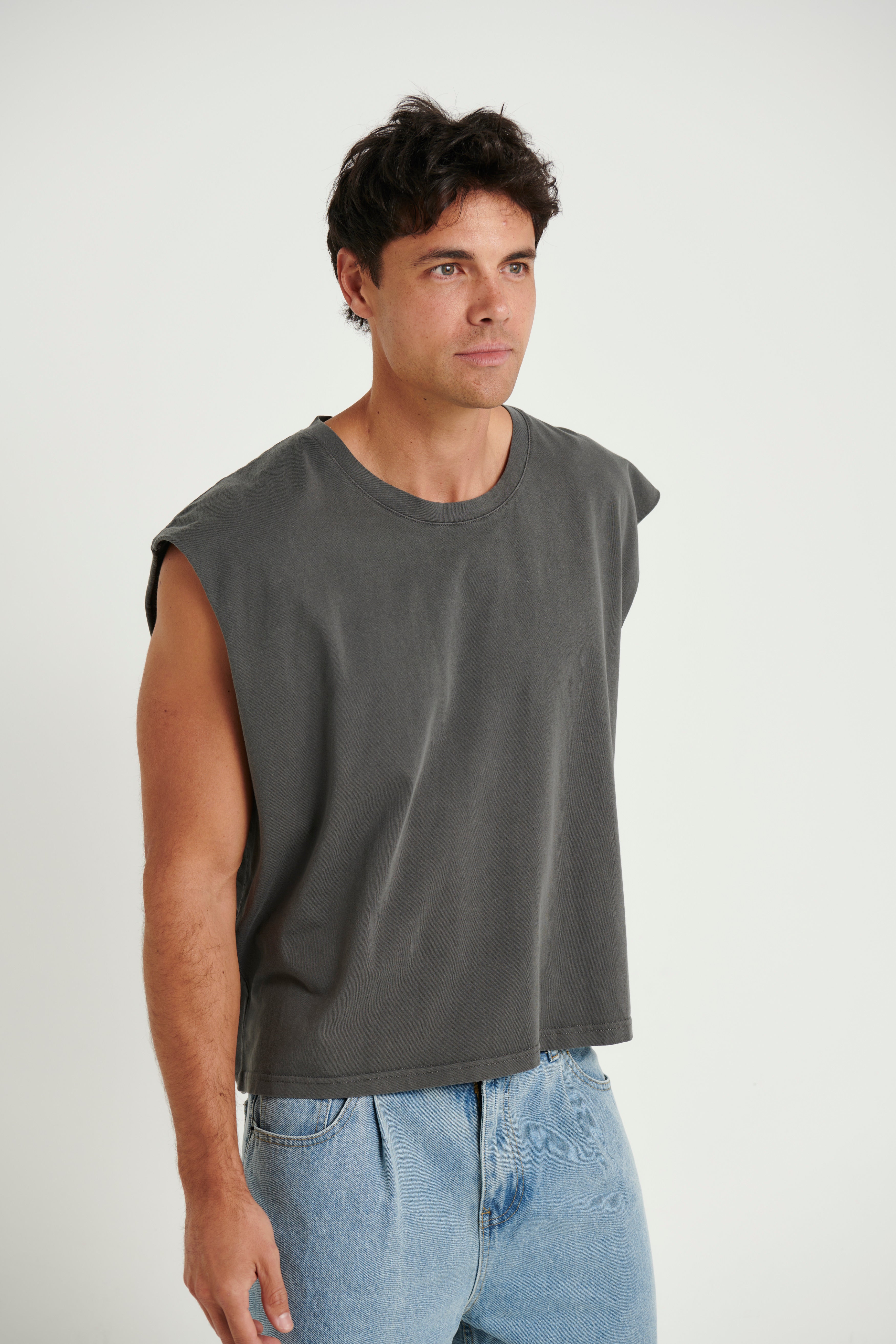 NTH Crop Box Tank Charcoal