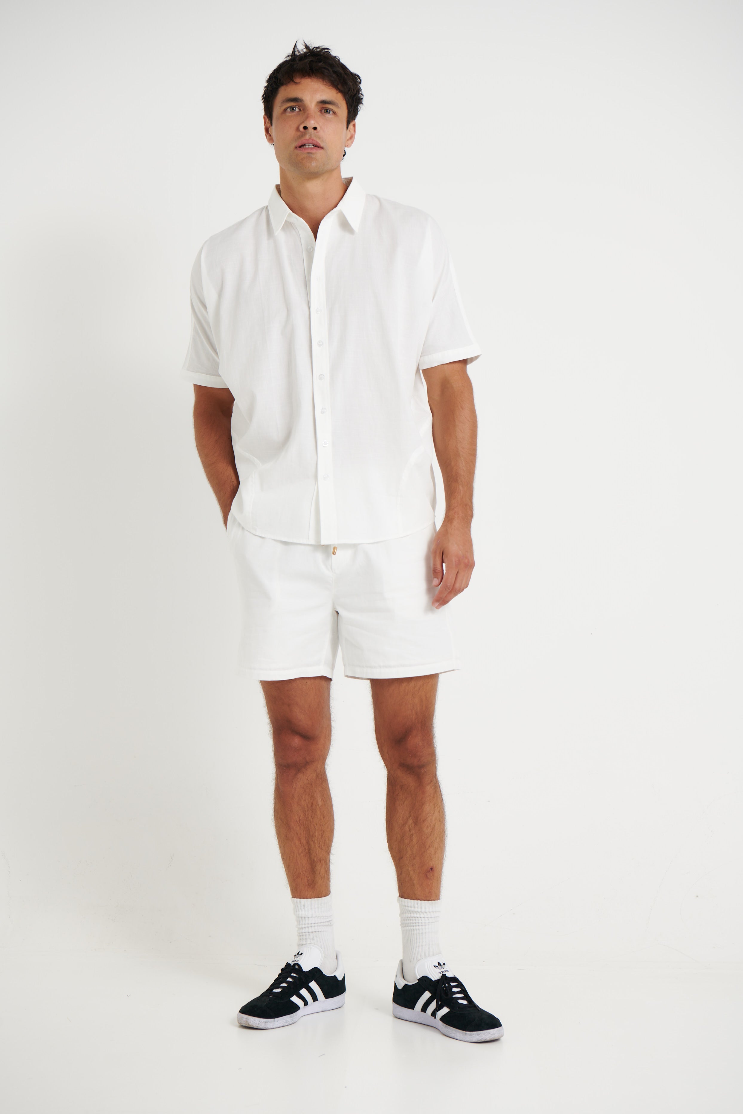 Satori Short White