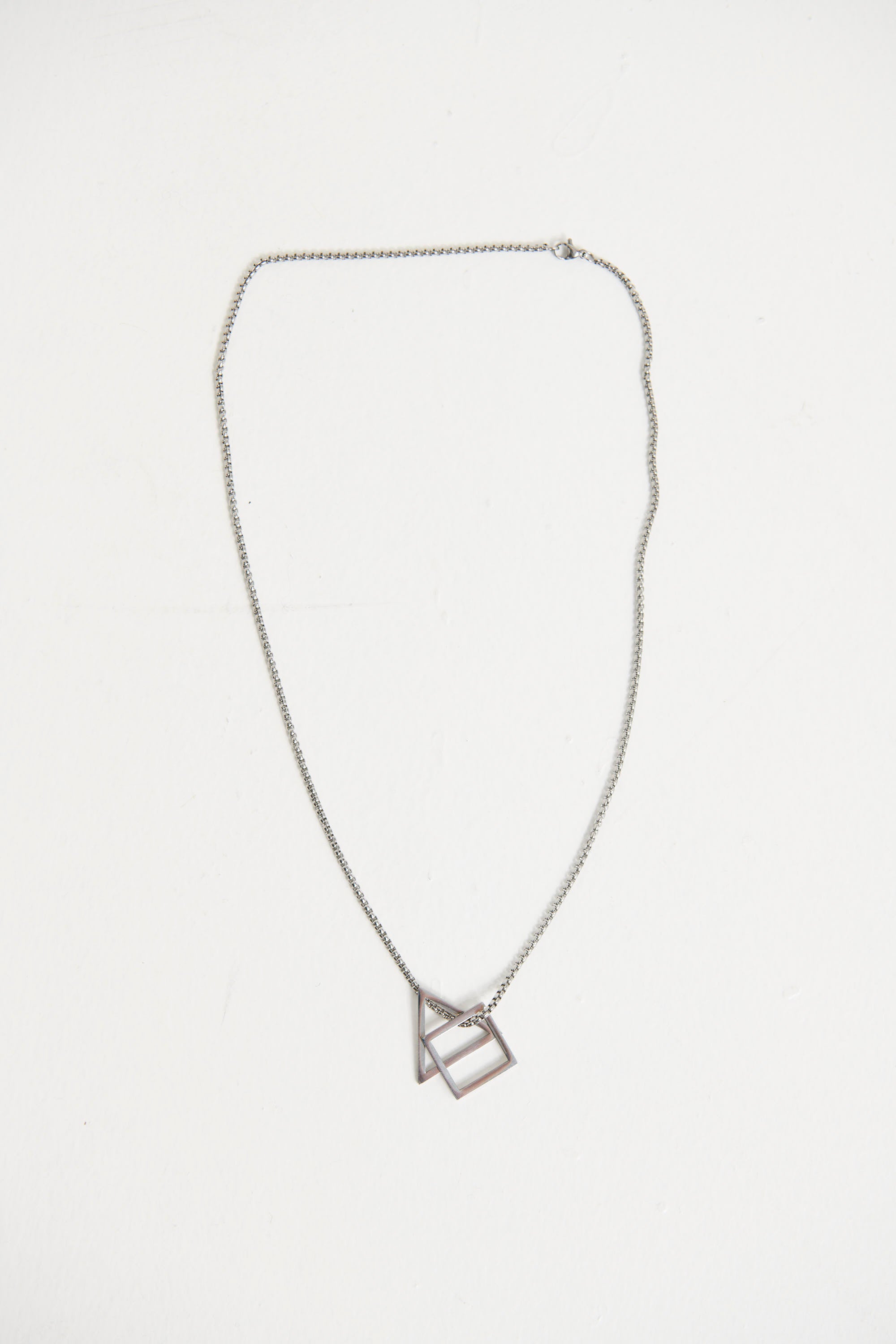 NTH Shape Necklace Silver