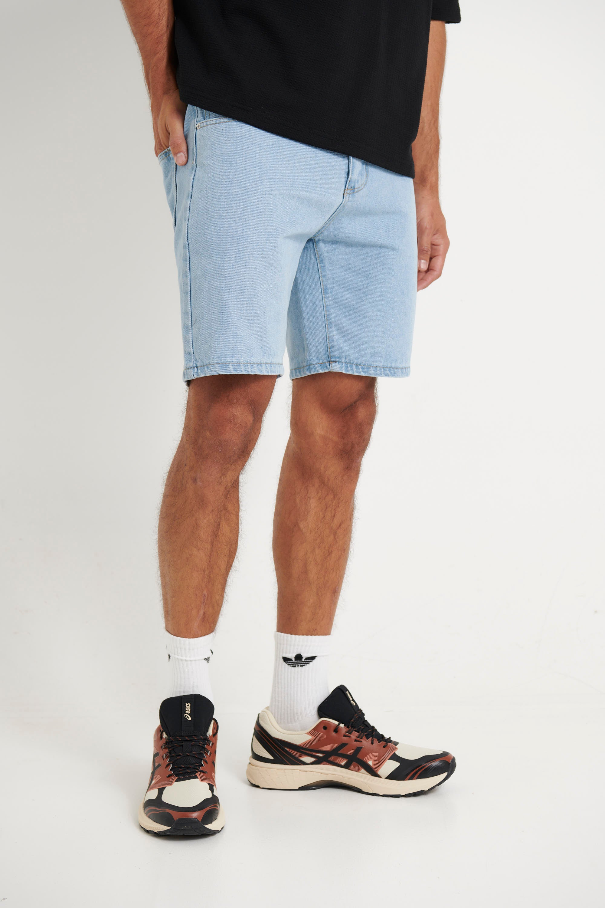 Andre Relaxed Denim Short Light