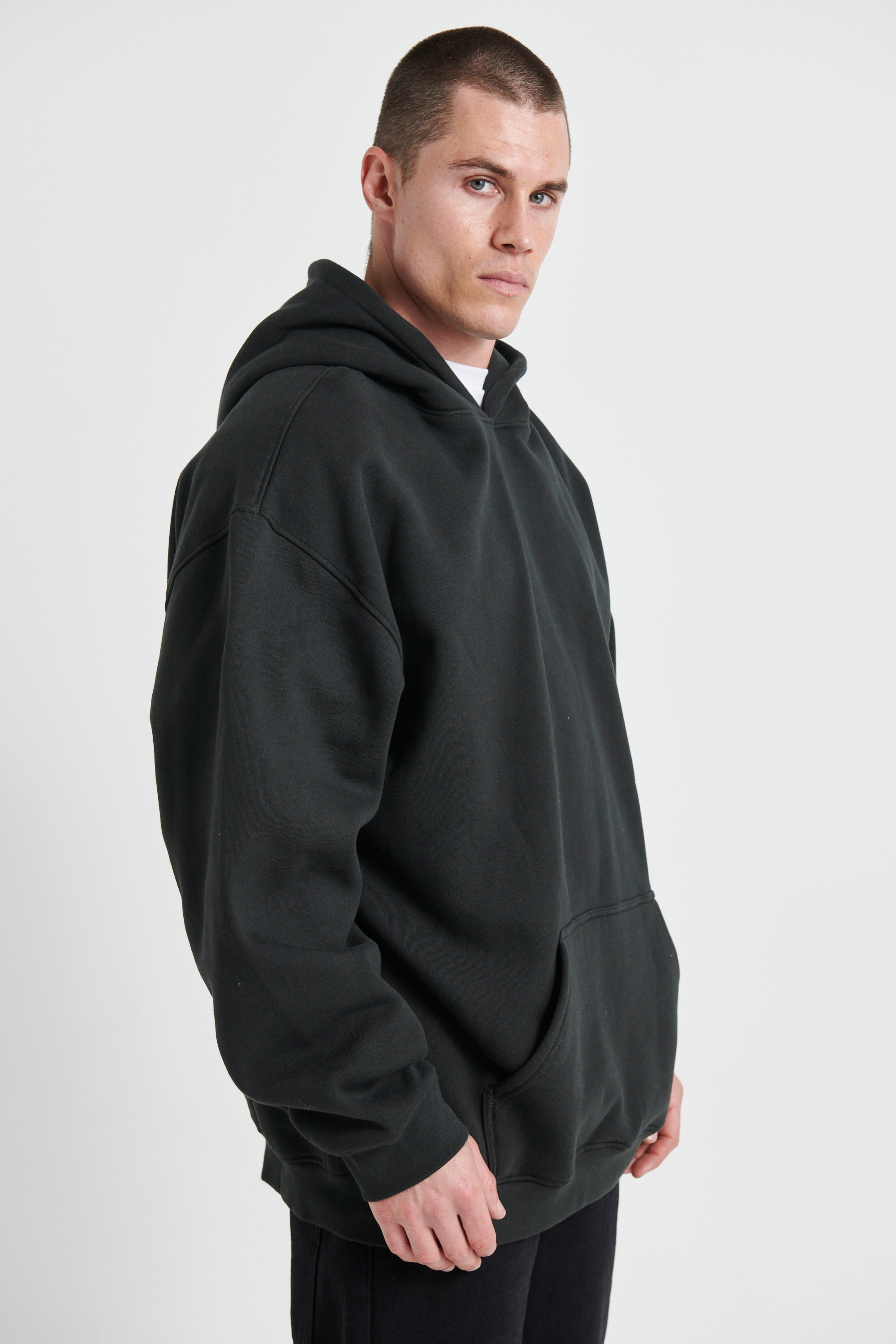 Roman Oversize Hoodie Black