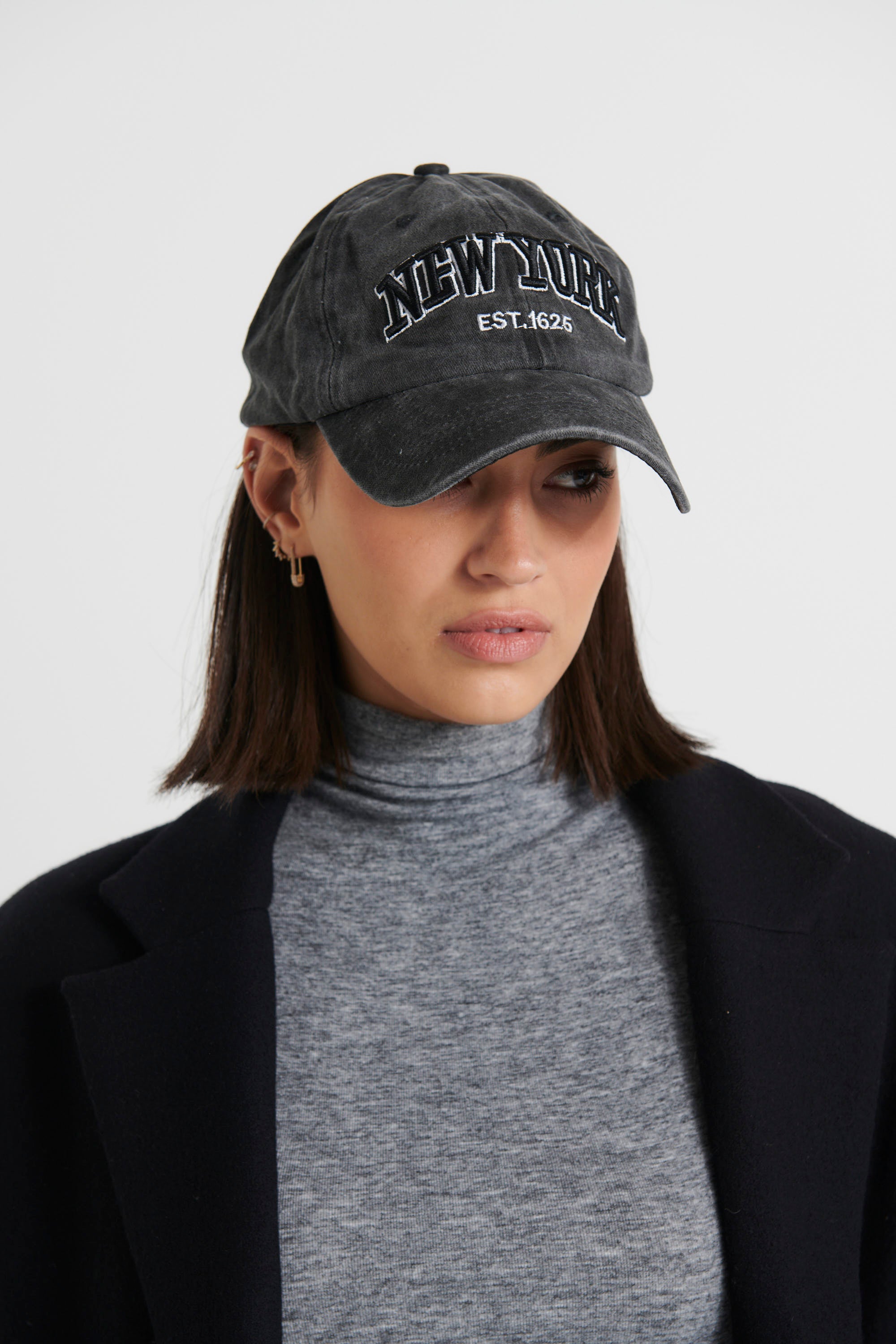 New York Cap Acid Black