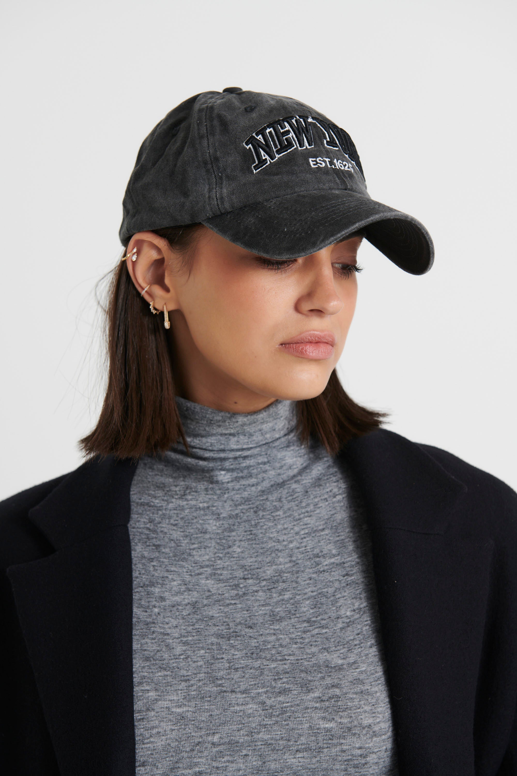 New York Cap Acid Black