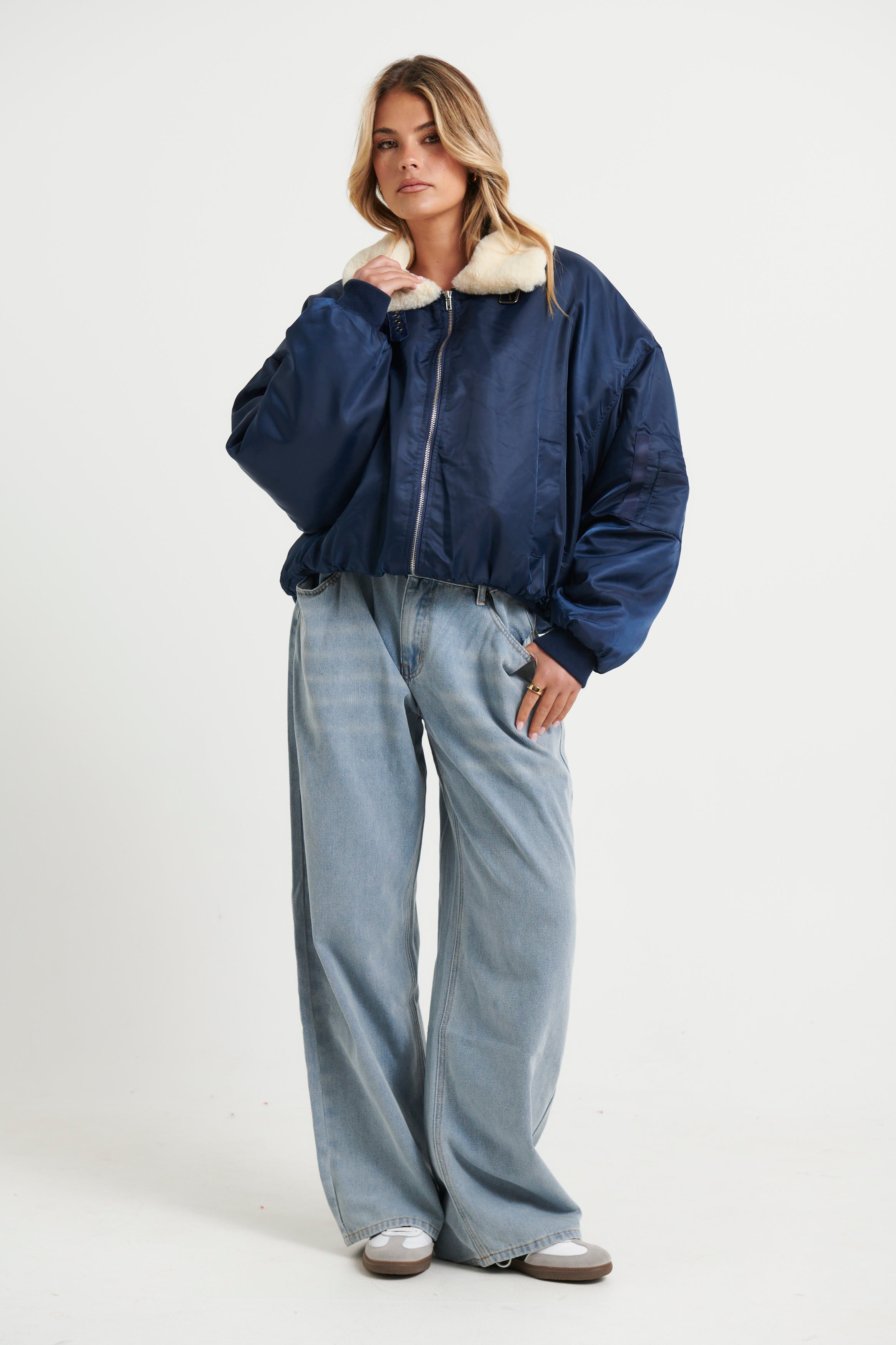 Carla Puffer Navy - FINAL SALE