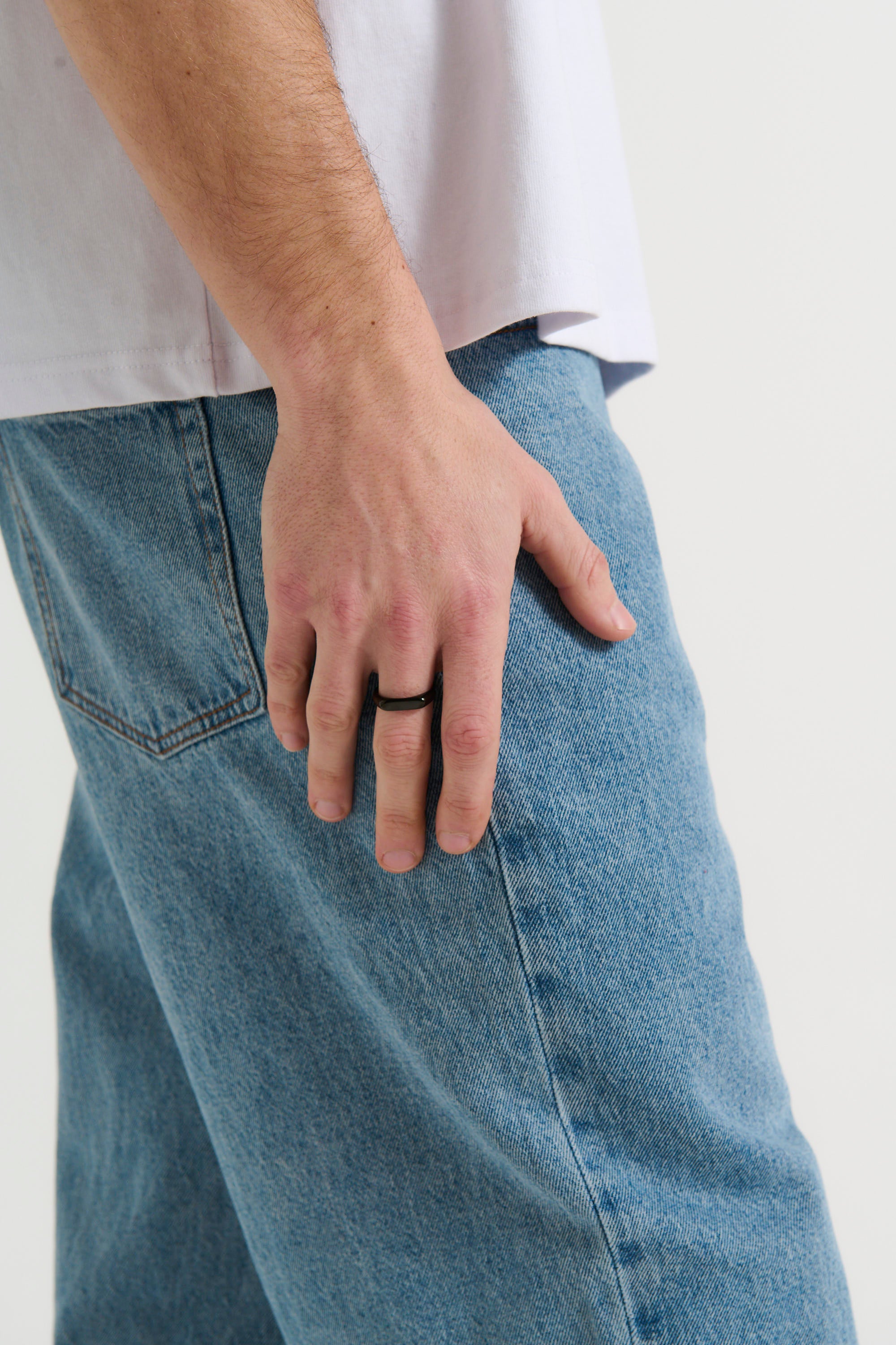 NTH Slim Signet Ring Black - FINAL SALE