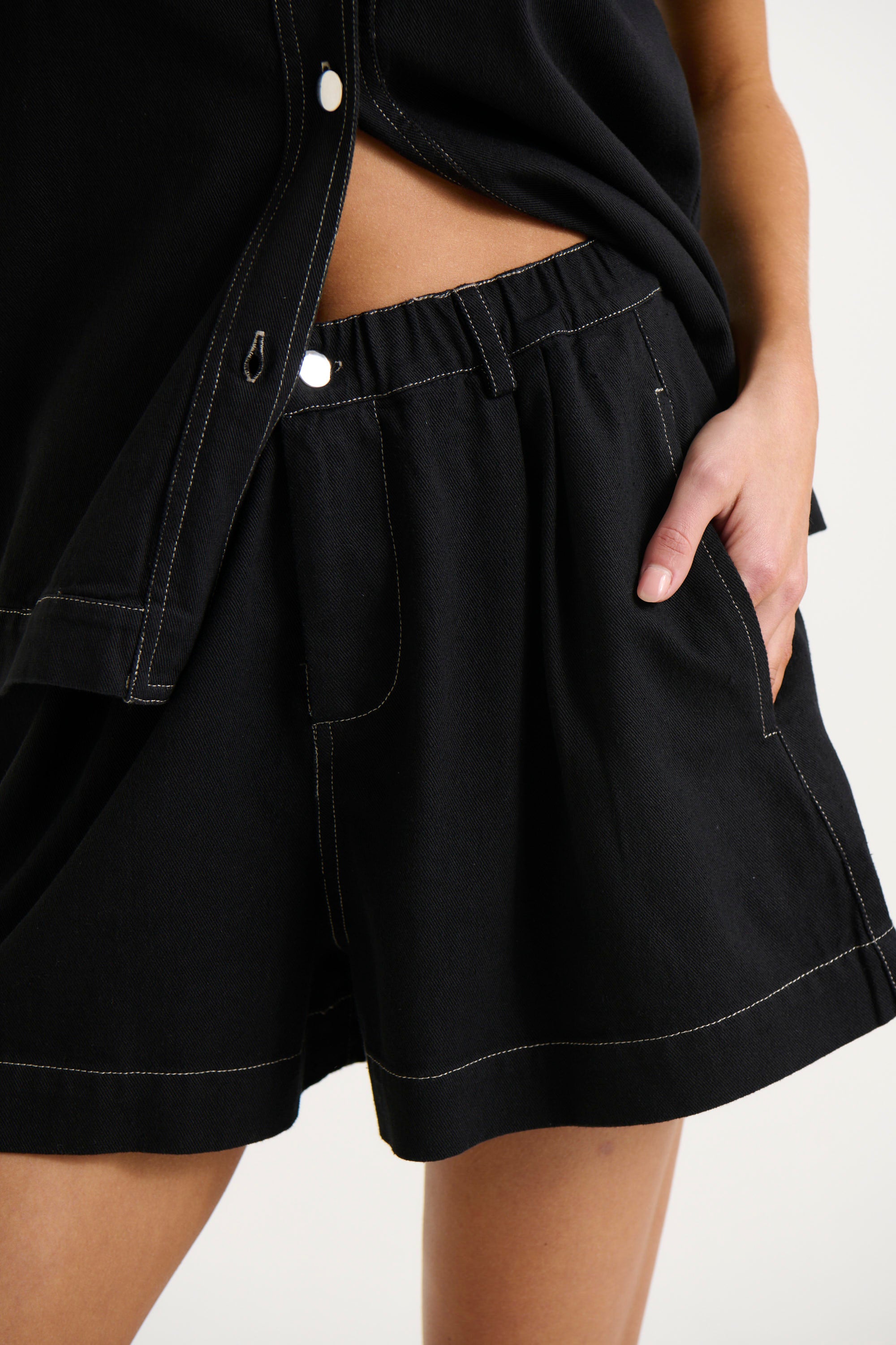 Sally Short Black - FINAL SALE