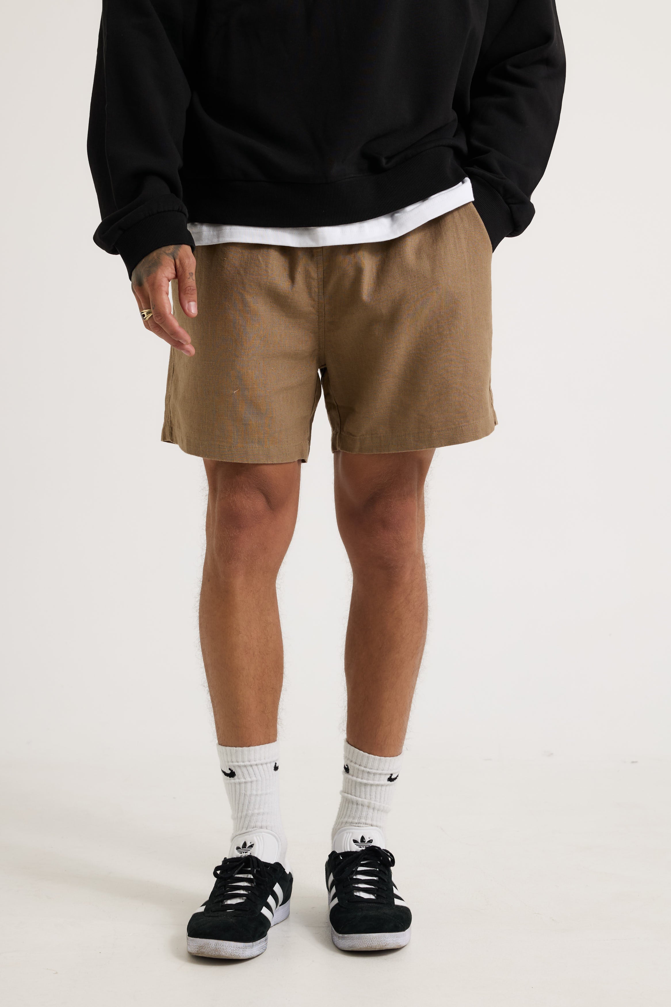 NTH Felix Linen Short Choc