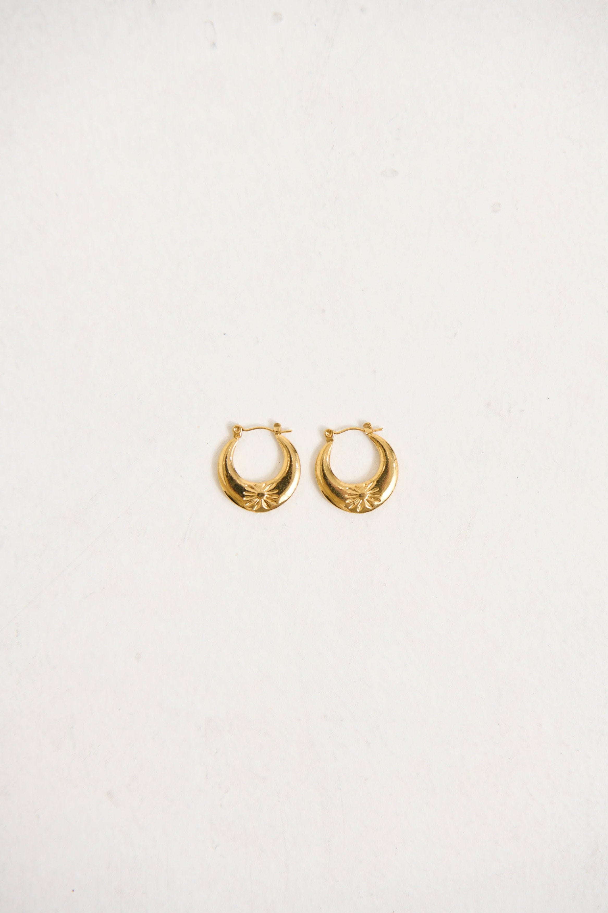 Heidi Hoop Earring Gold