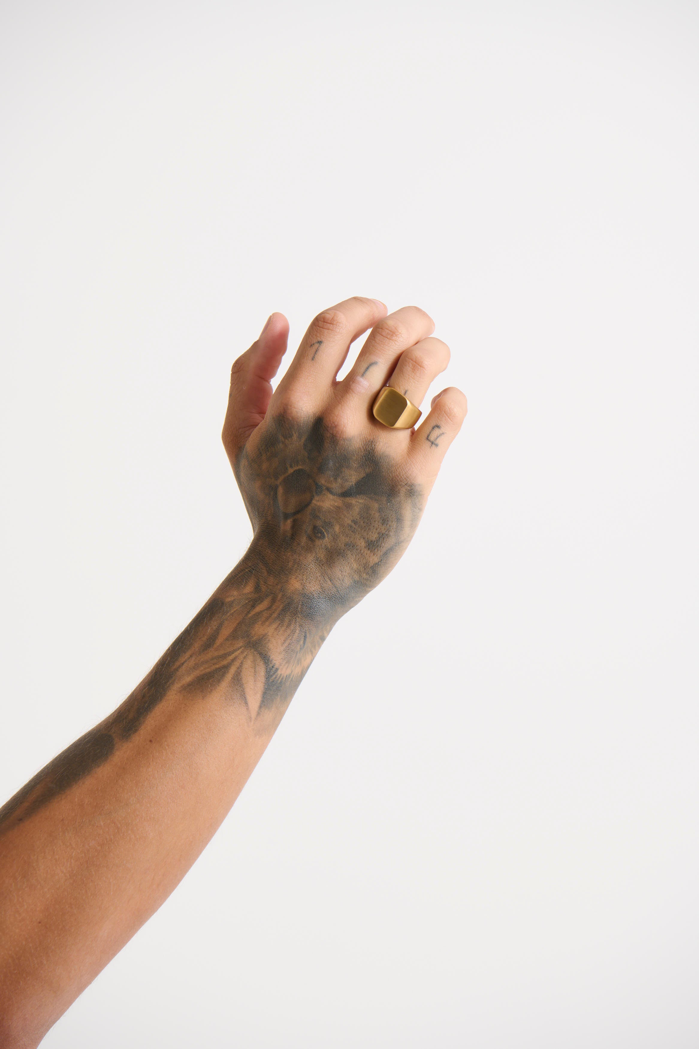 NTH Squircle Signet Ring Gold - FINAL SALE