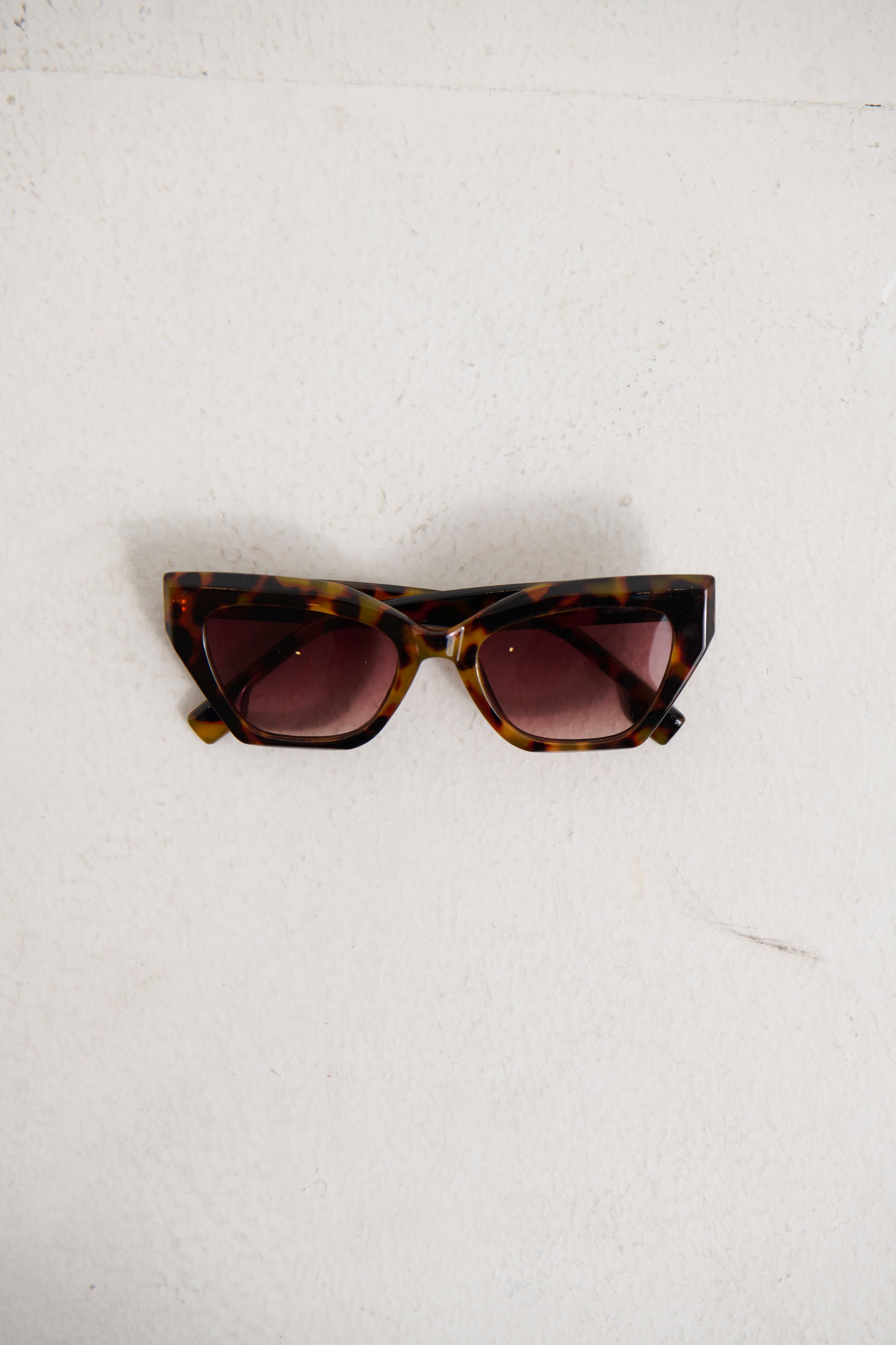 2218-2 Dark Tort - FINAL SALE