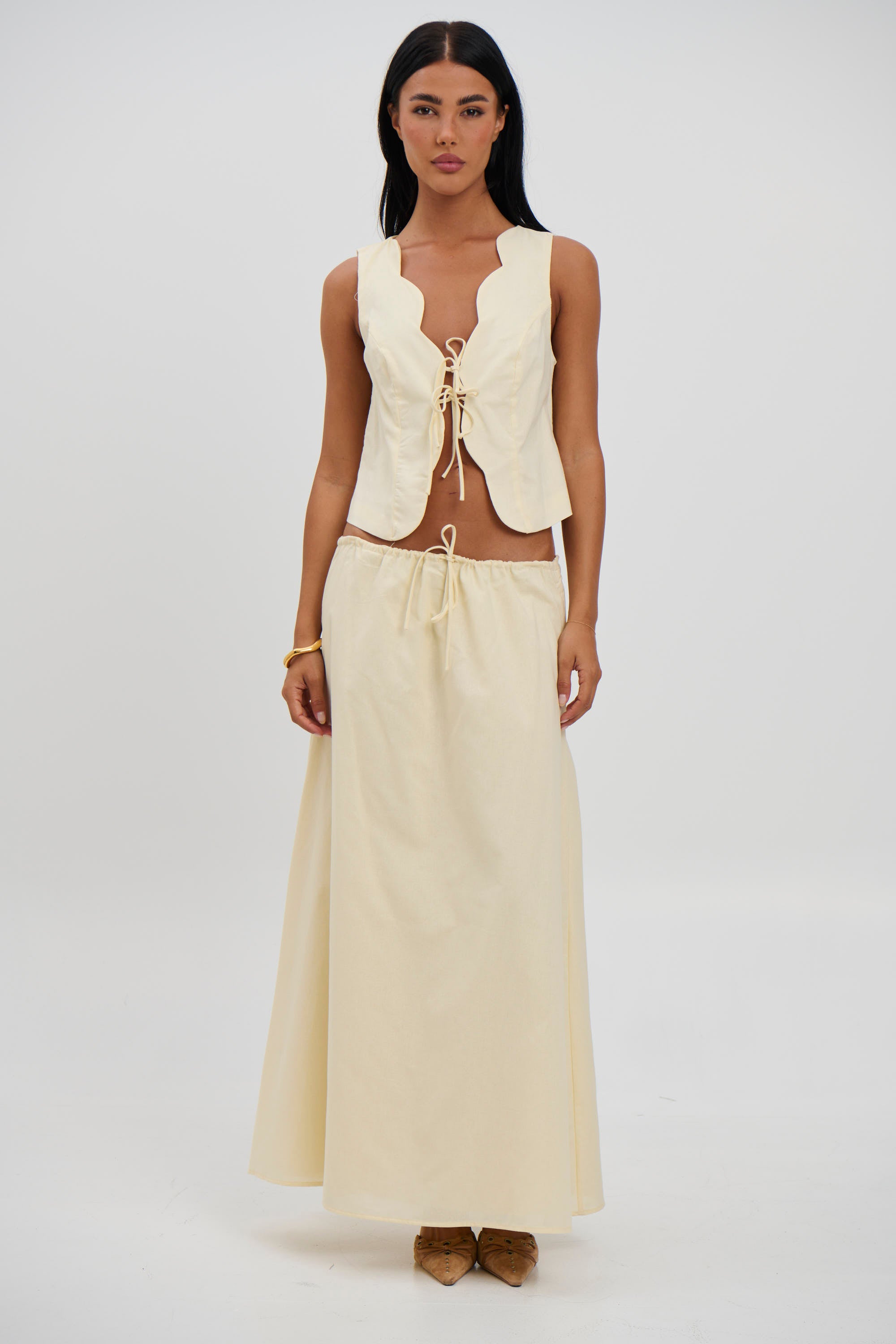 Dalla Set Buttercream - FINAL SALE