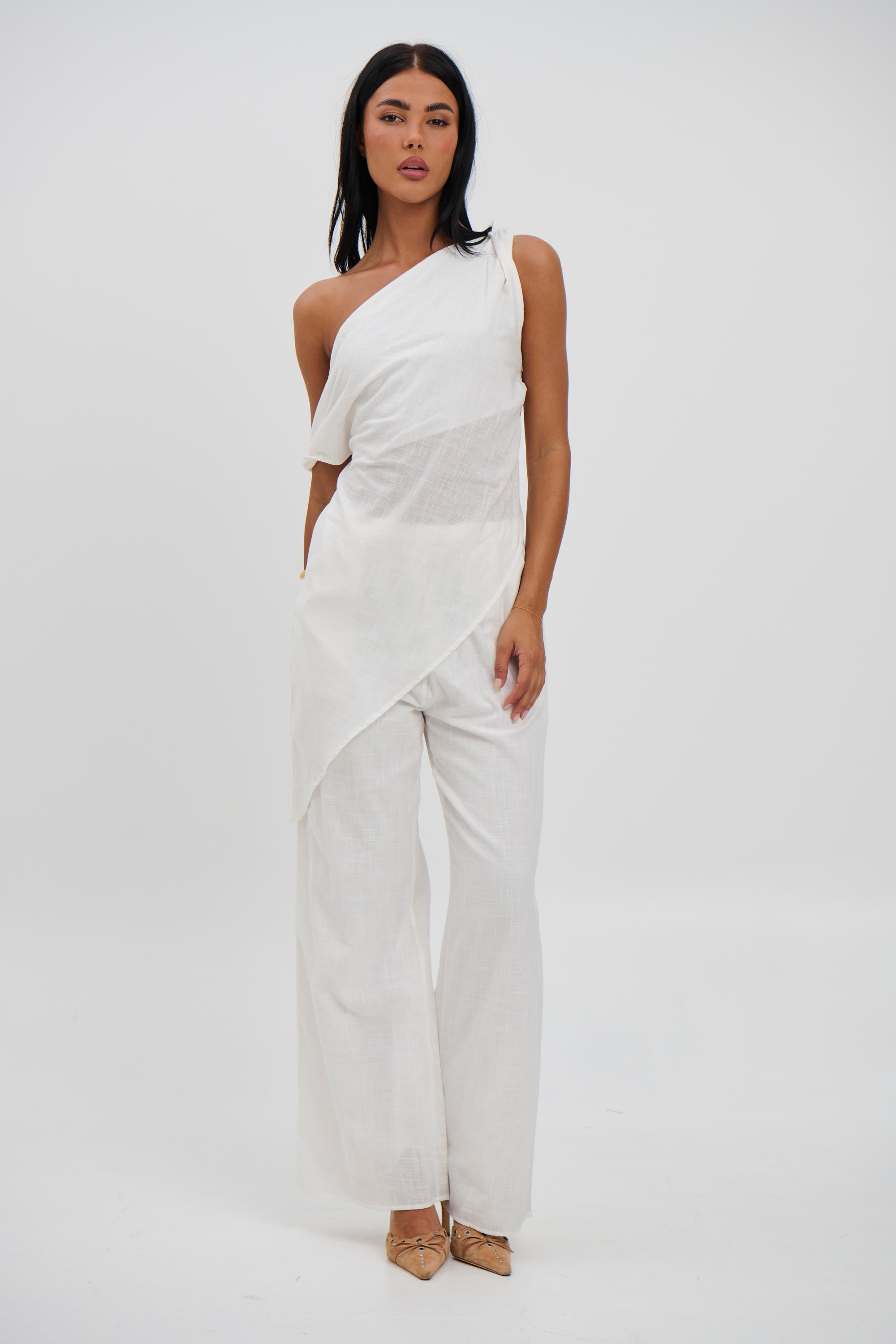 Tasi Set White