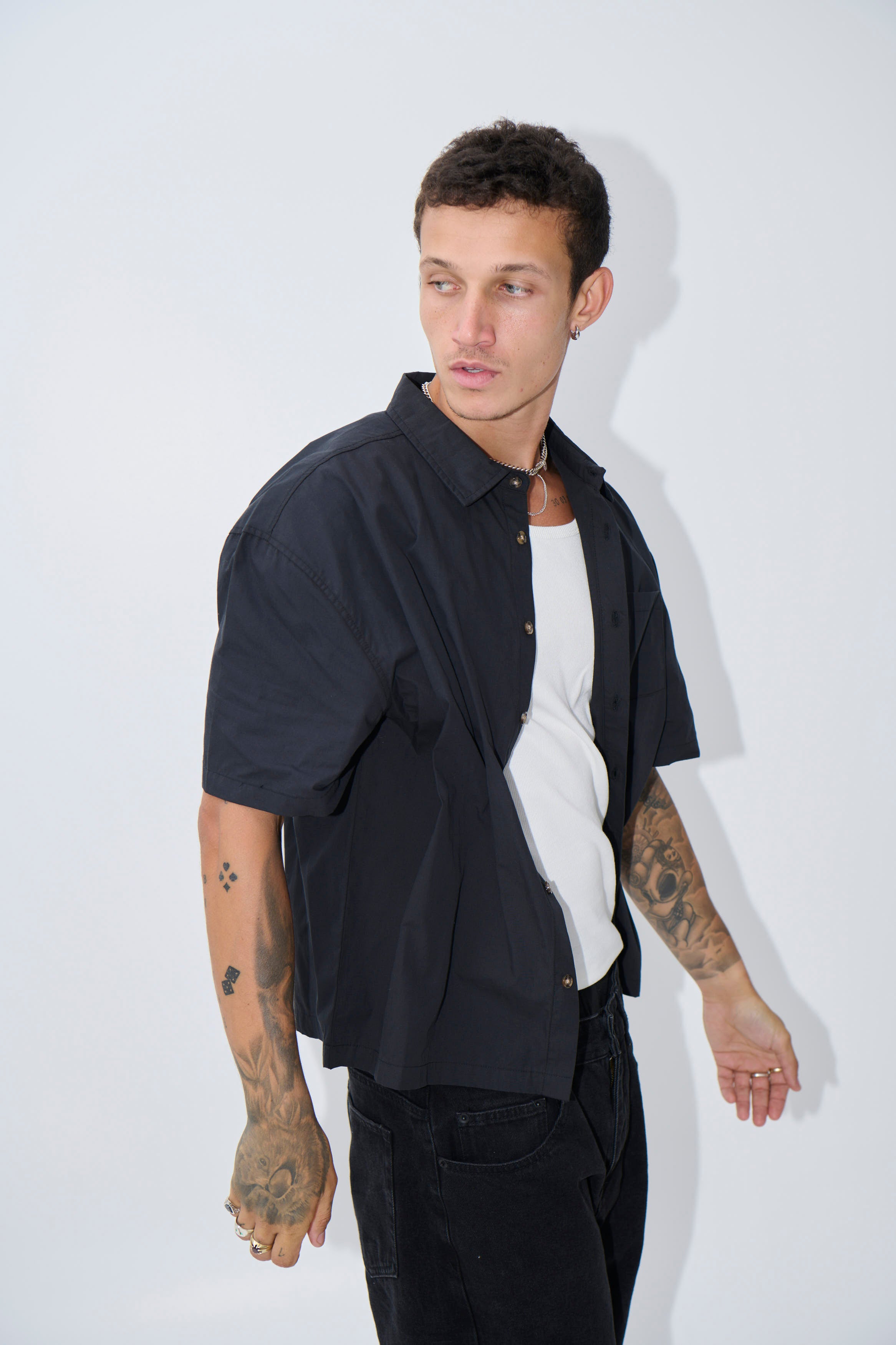 Nathaniel Drop Shirt Solid Black