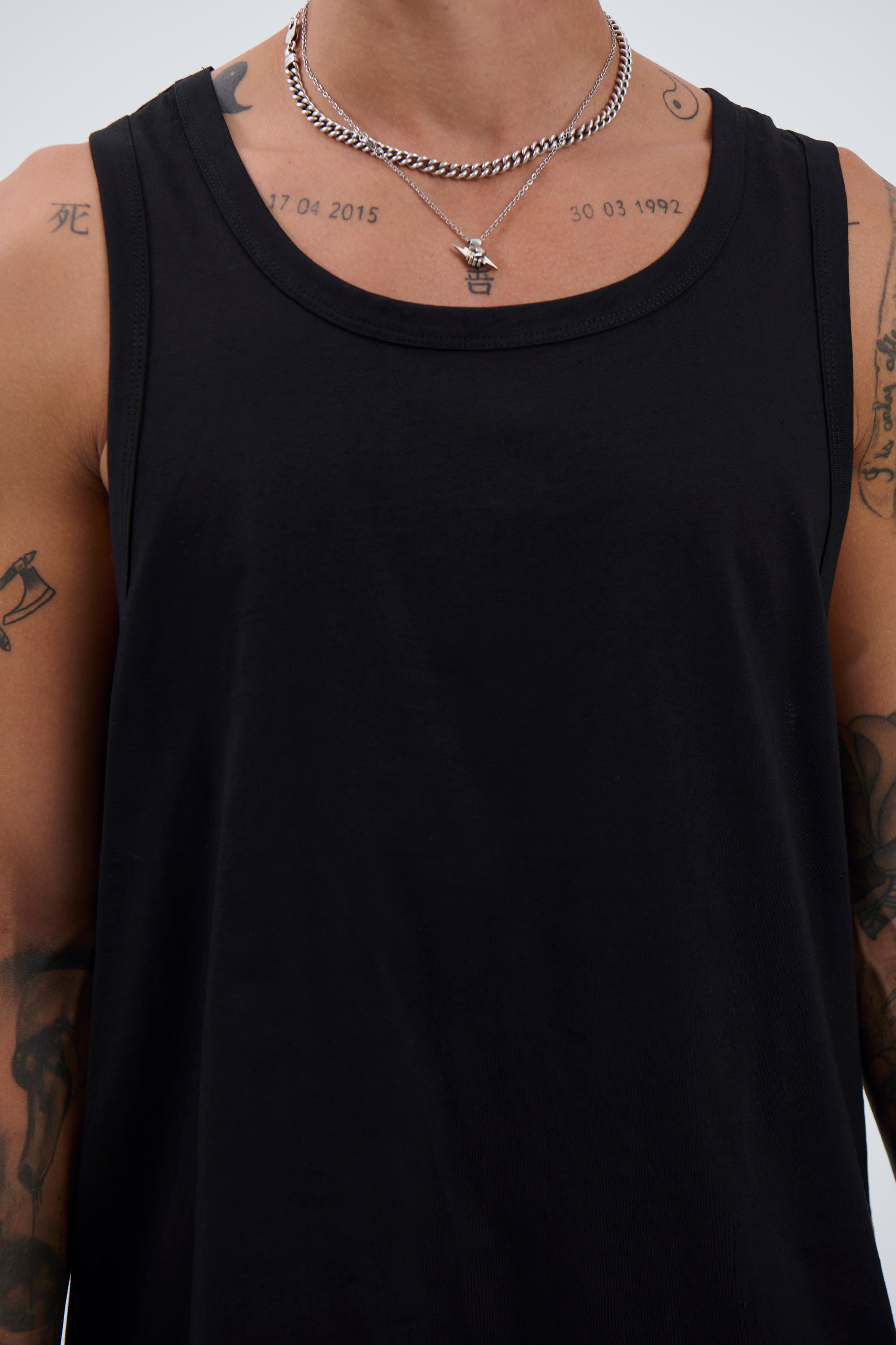 Maxwell Lightweight Tank Black