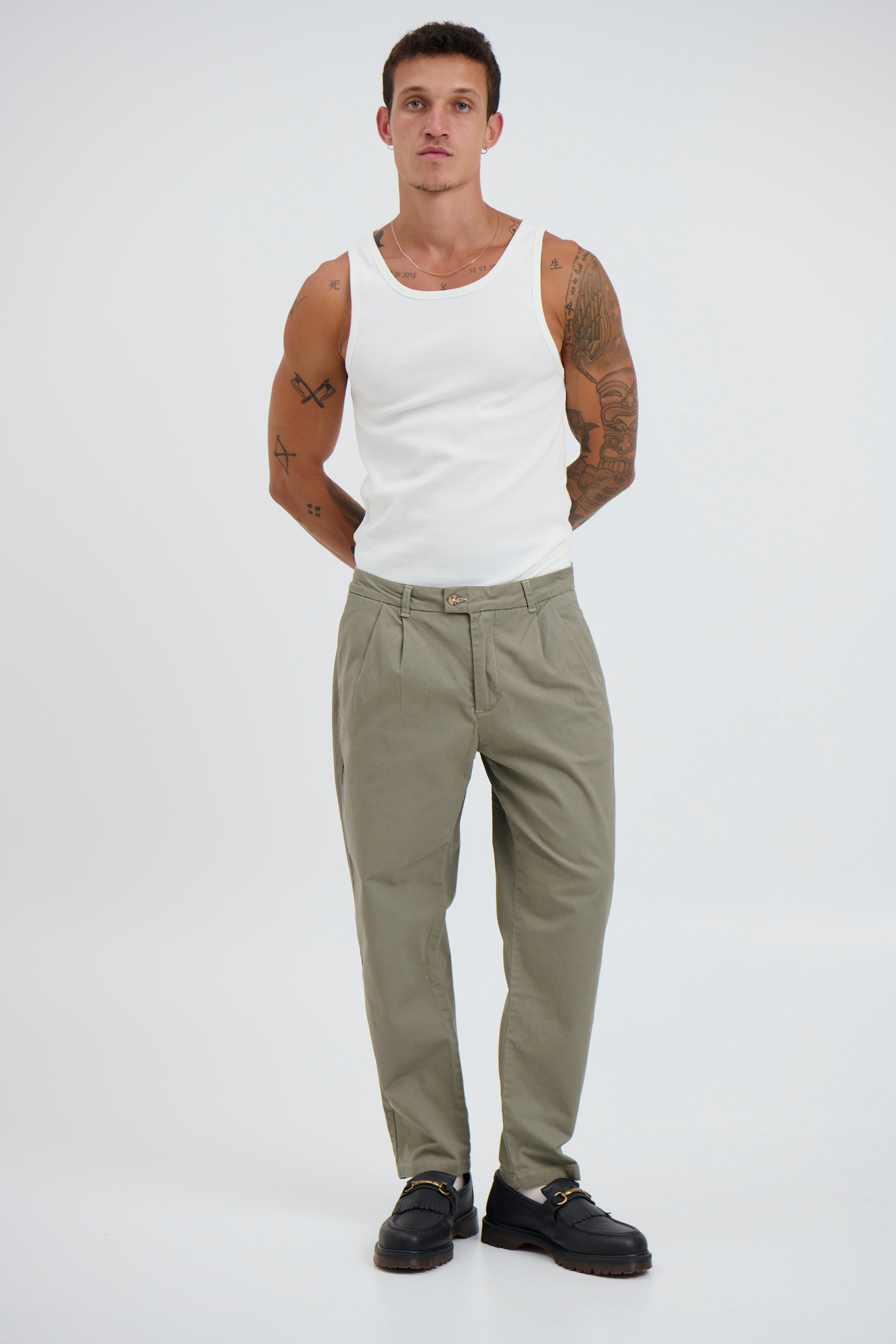 NTH Cropped Pleat Pant Khaki