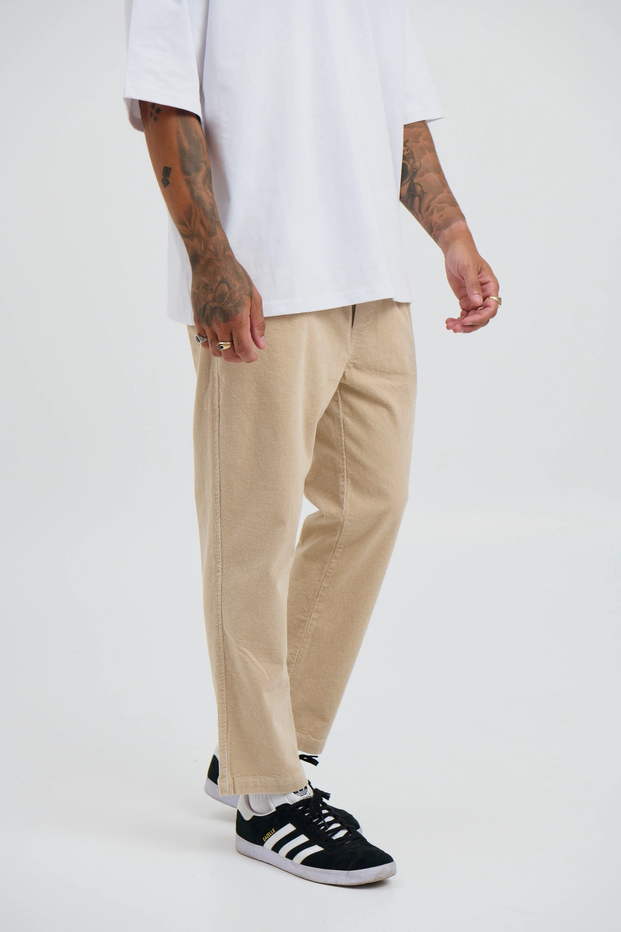Lionel Cord Jogger Sand - FINAL SALE