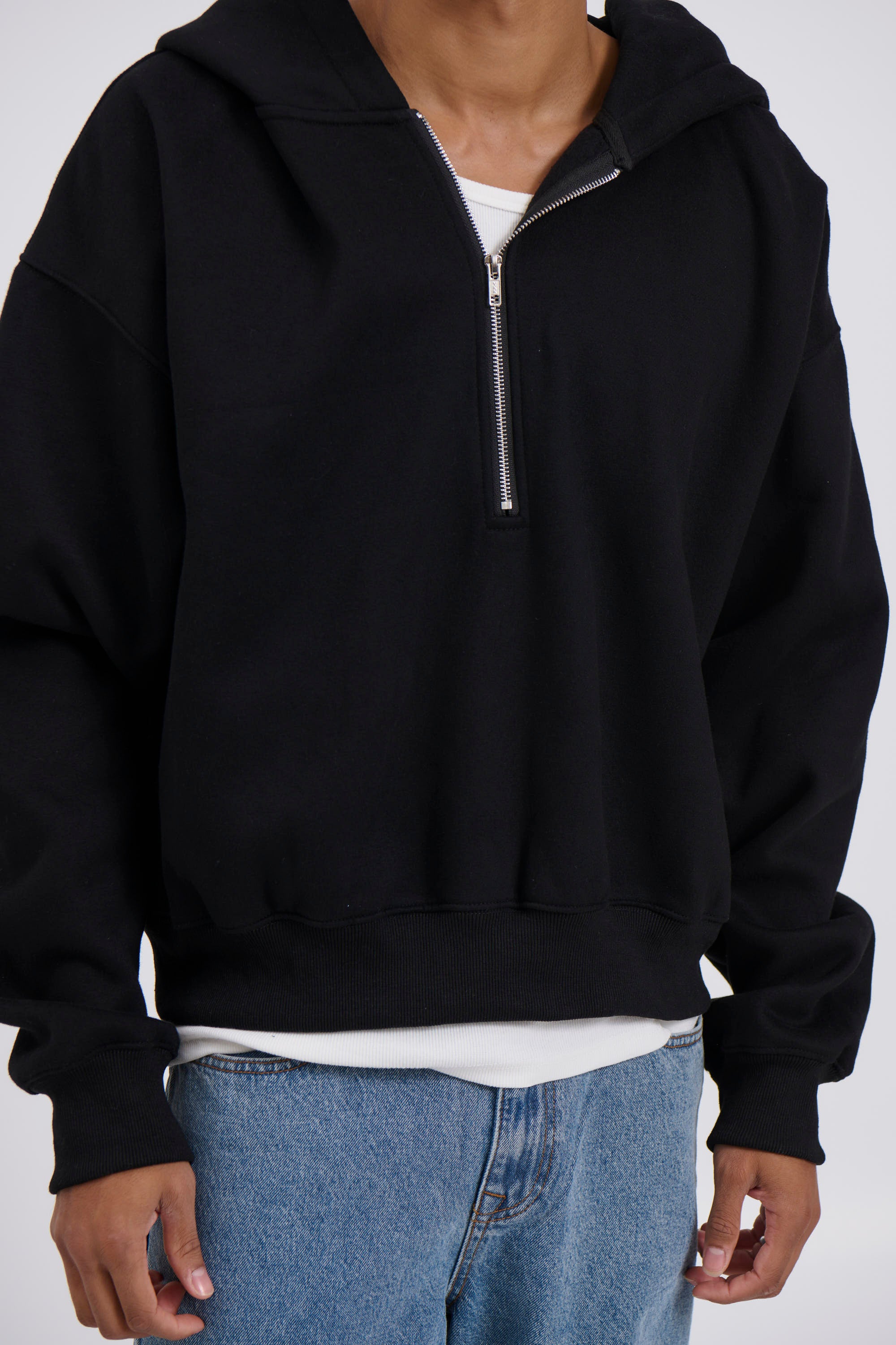 Half Zip Heavyweight Hood Black
