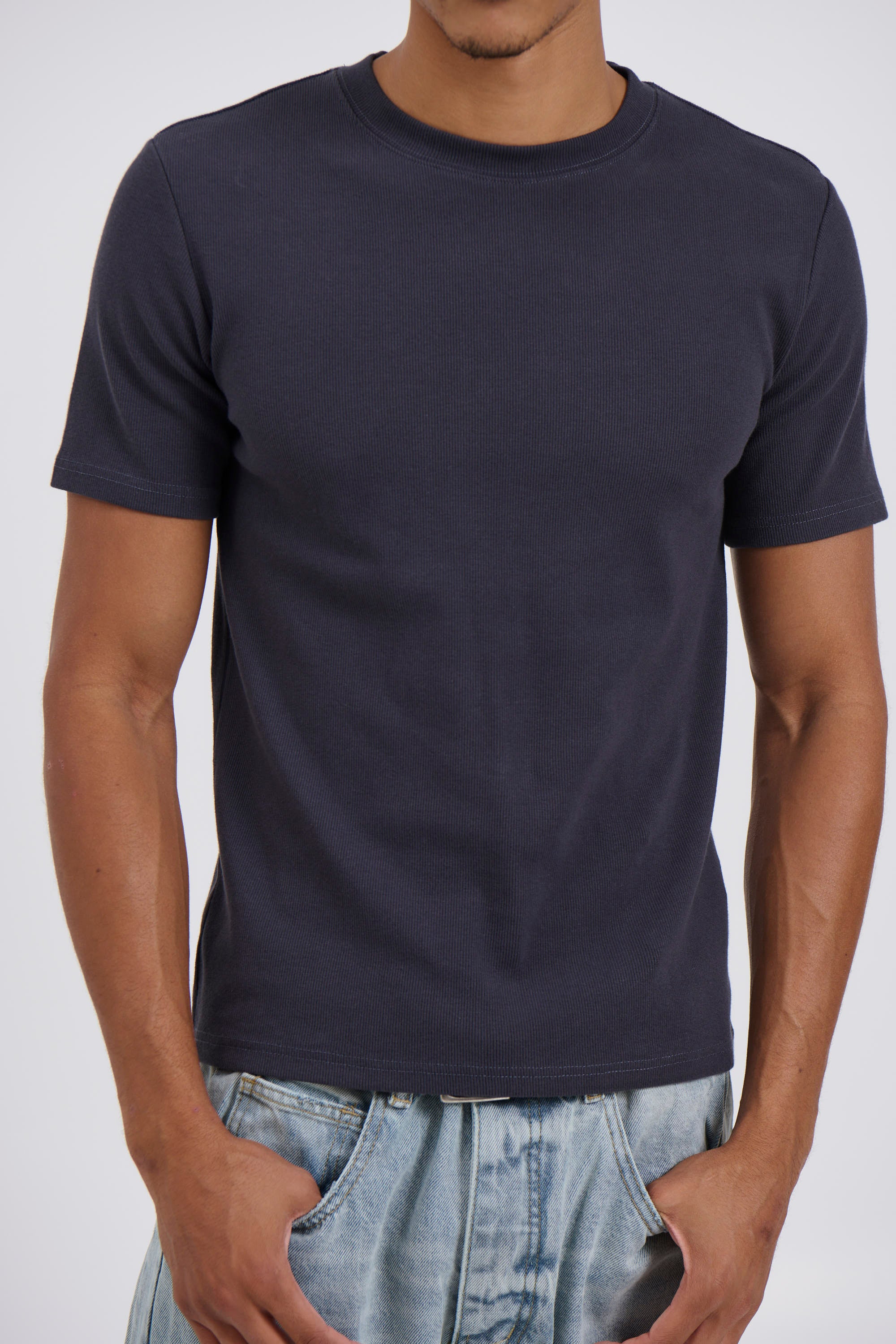 Fitted Ribbed Tee Charcoal