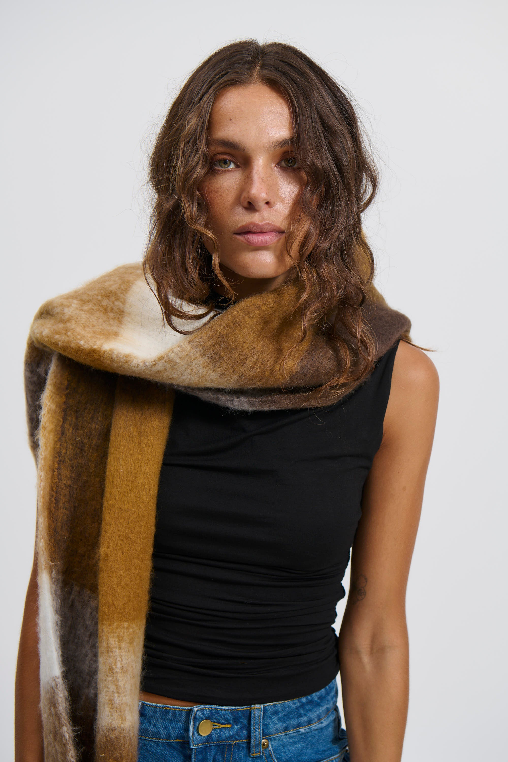 Dijon Checkered Scarf Earth