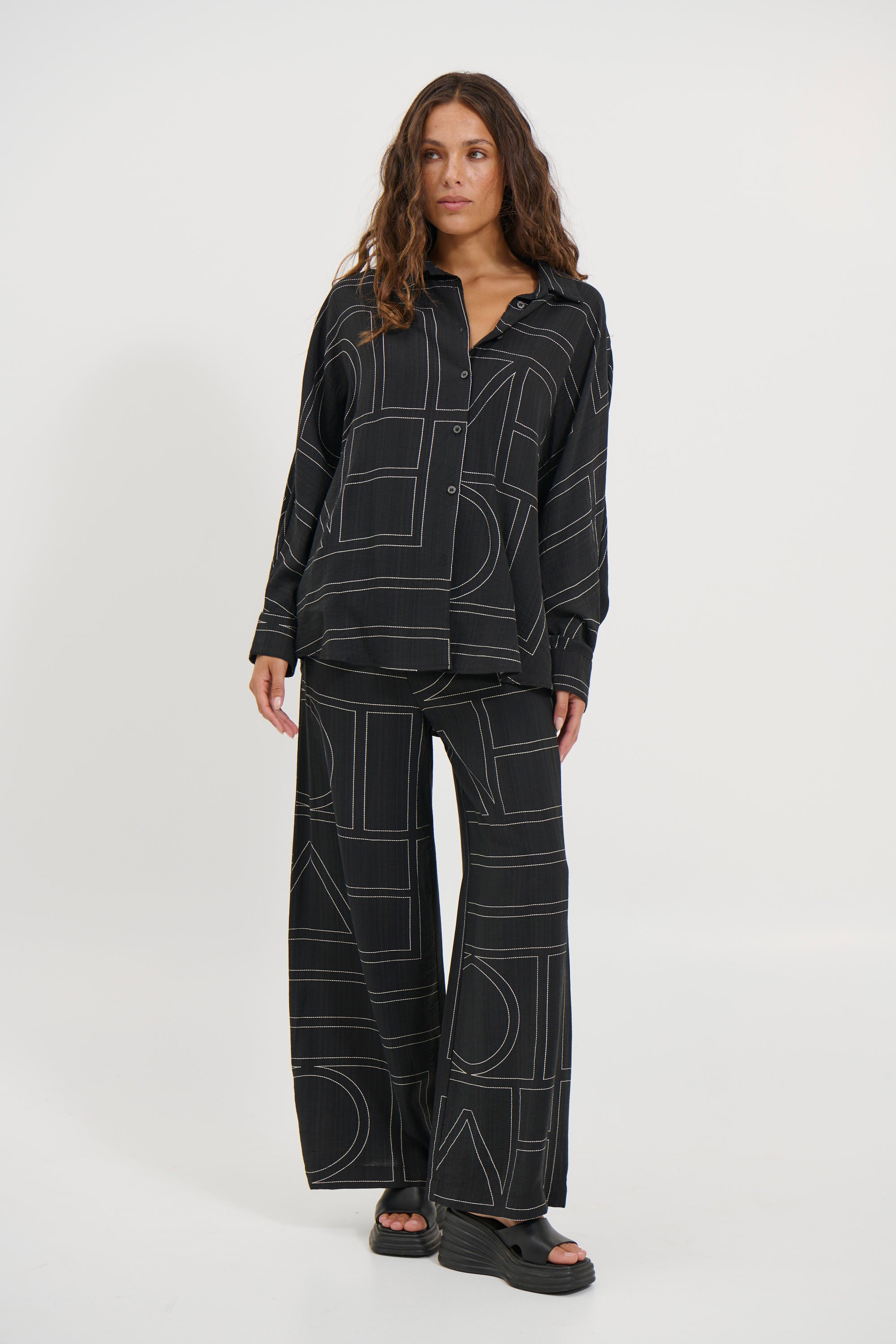 Tassie Long Sleeve Top Black - FINAL SALE