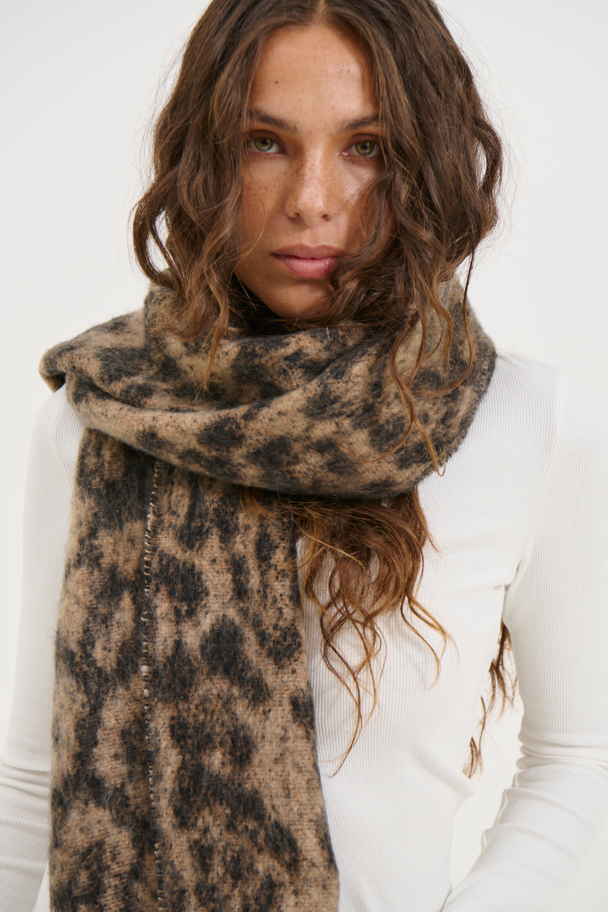 Leopard Scarf Brown