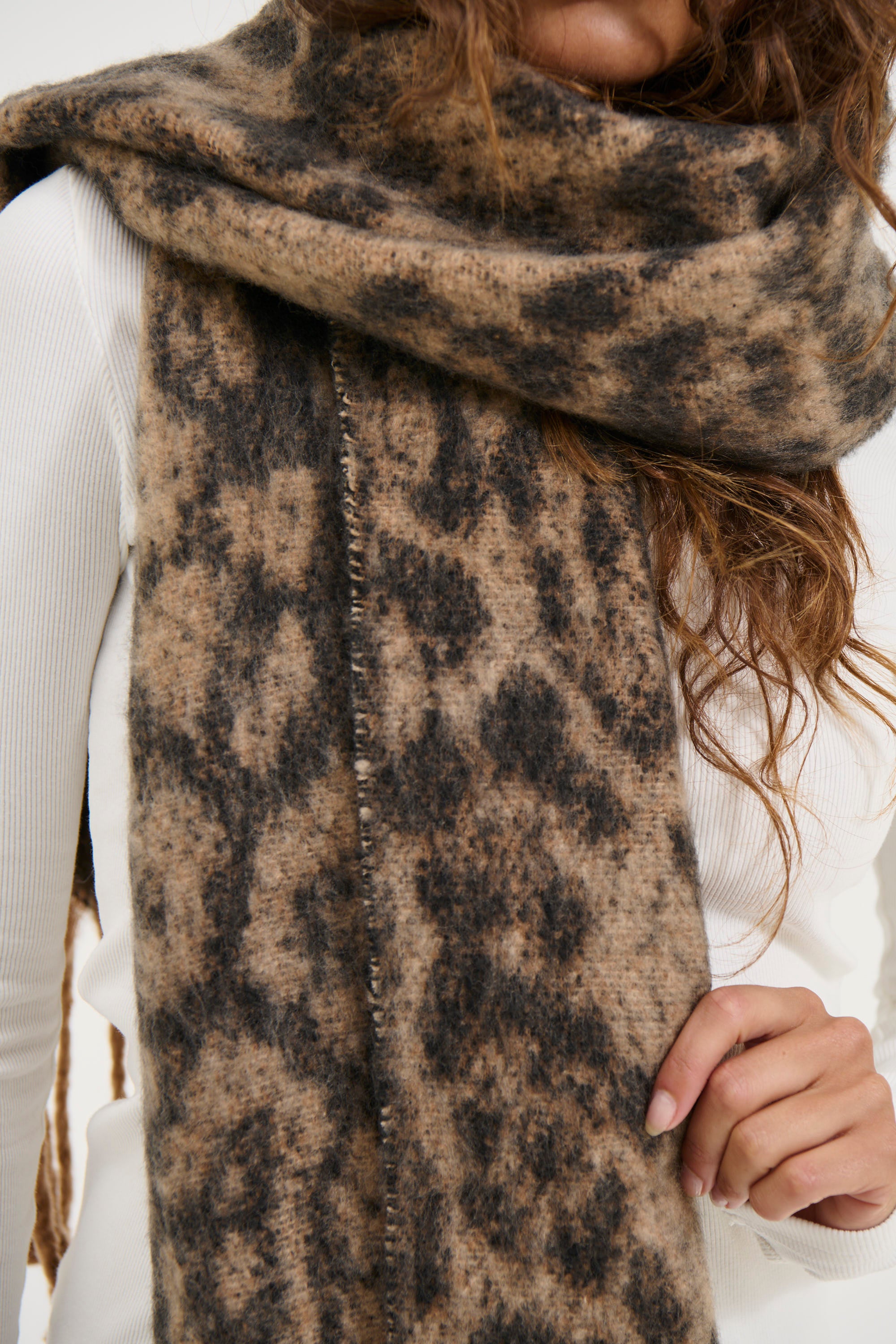 Leopard Scarf Brown