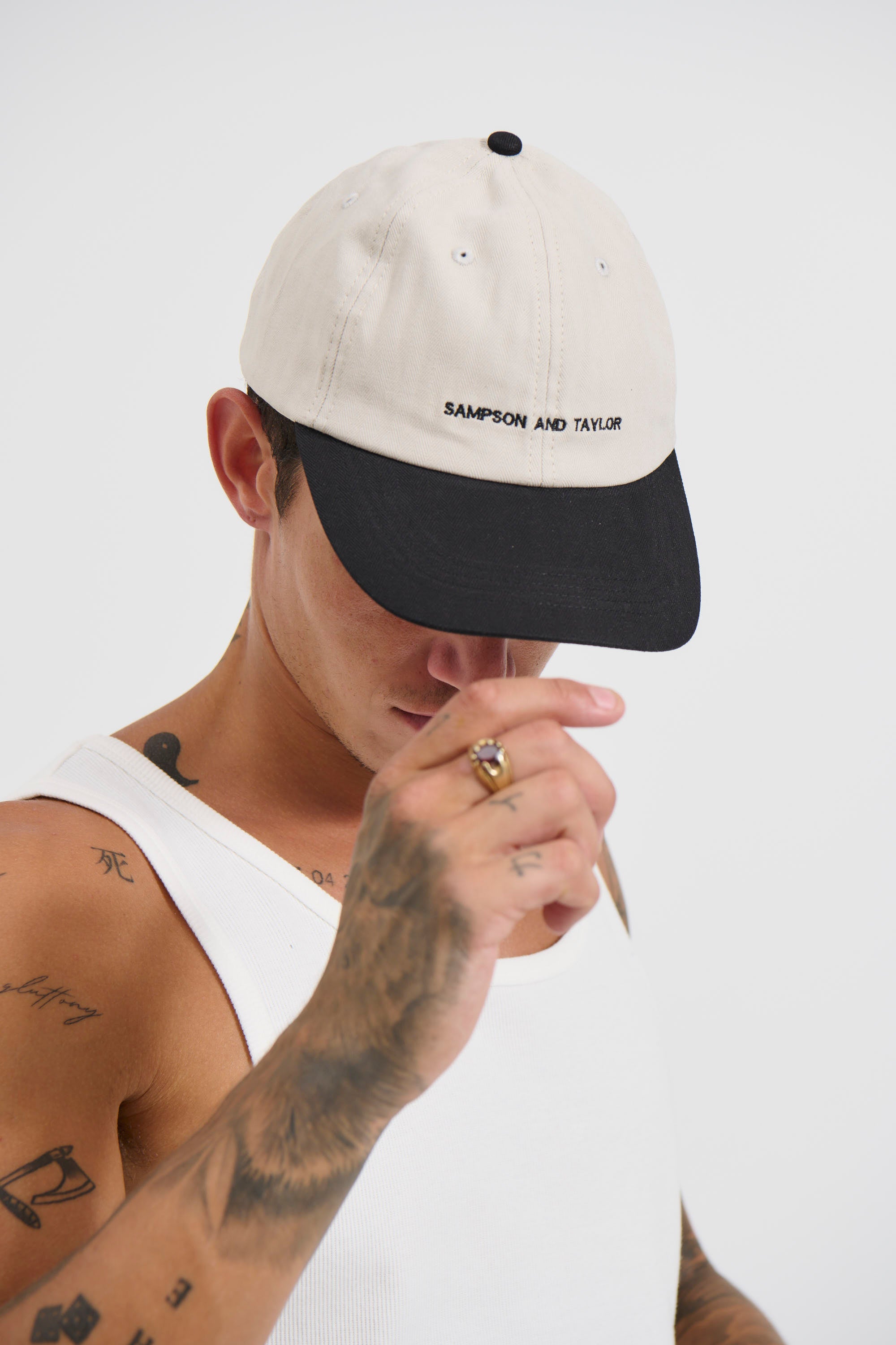 College Cap Contrast Black