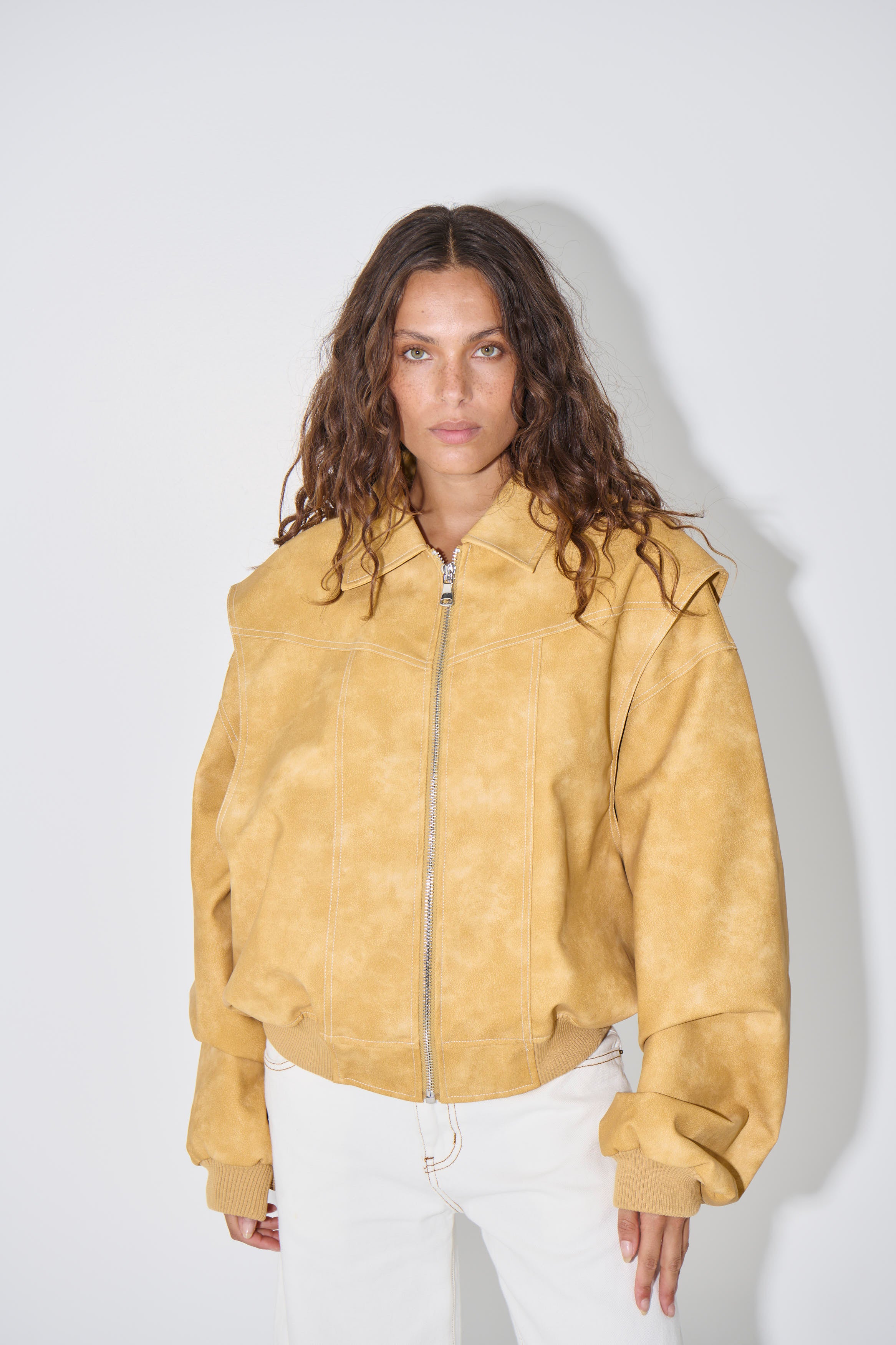 Vista Bomber Mustard