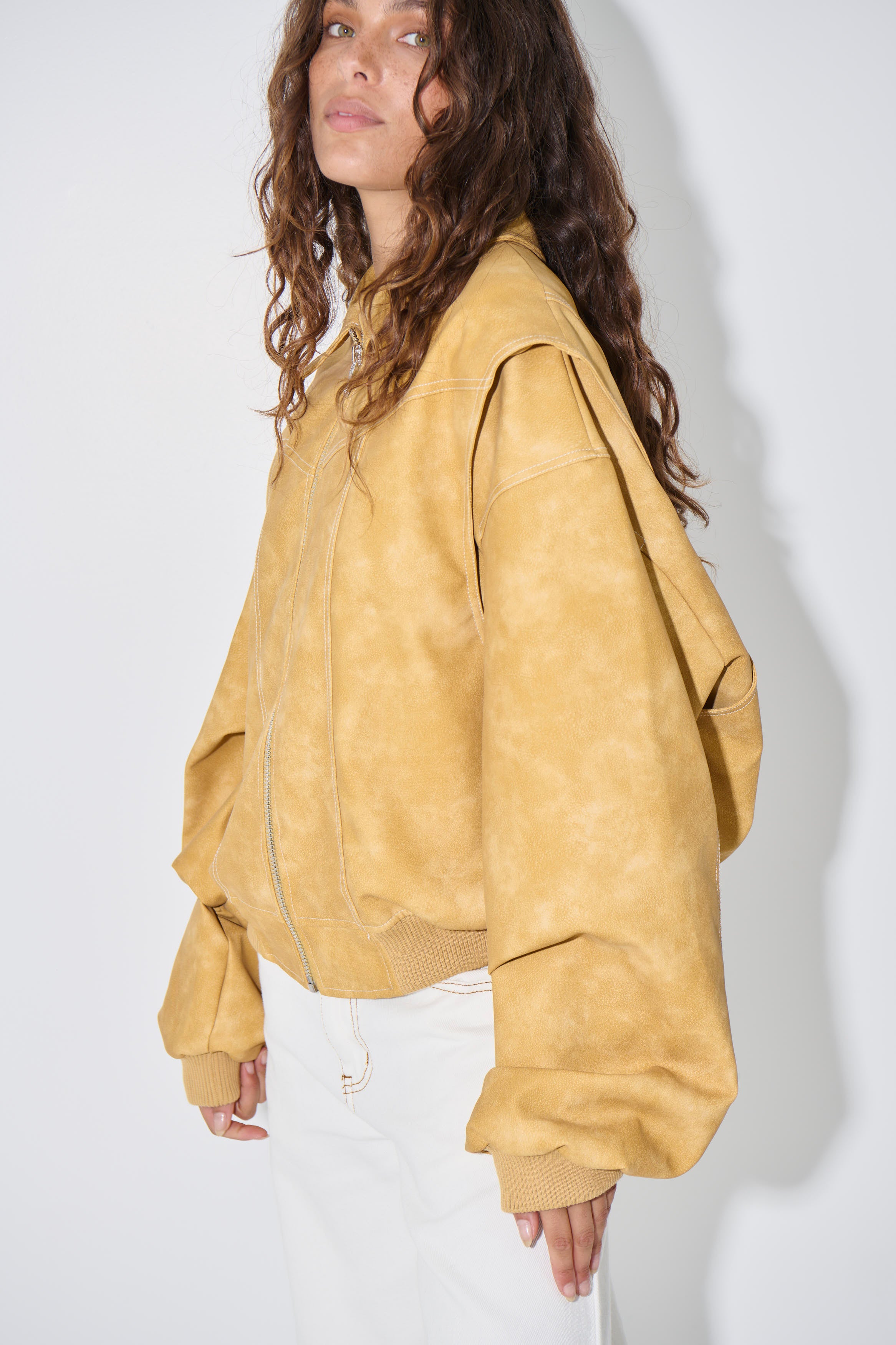 Vista Bomber Mustard