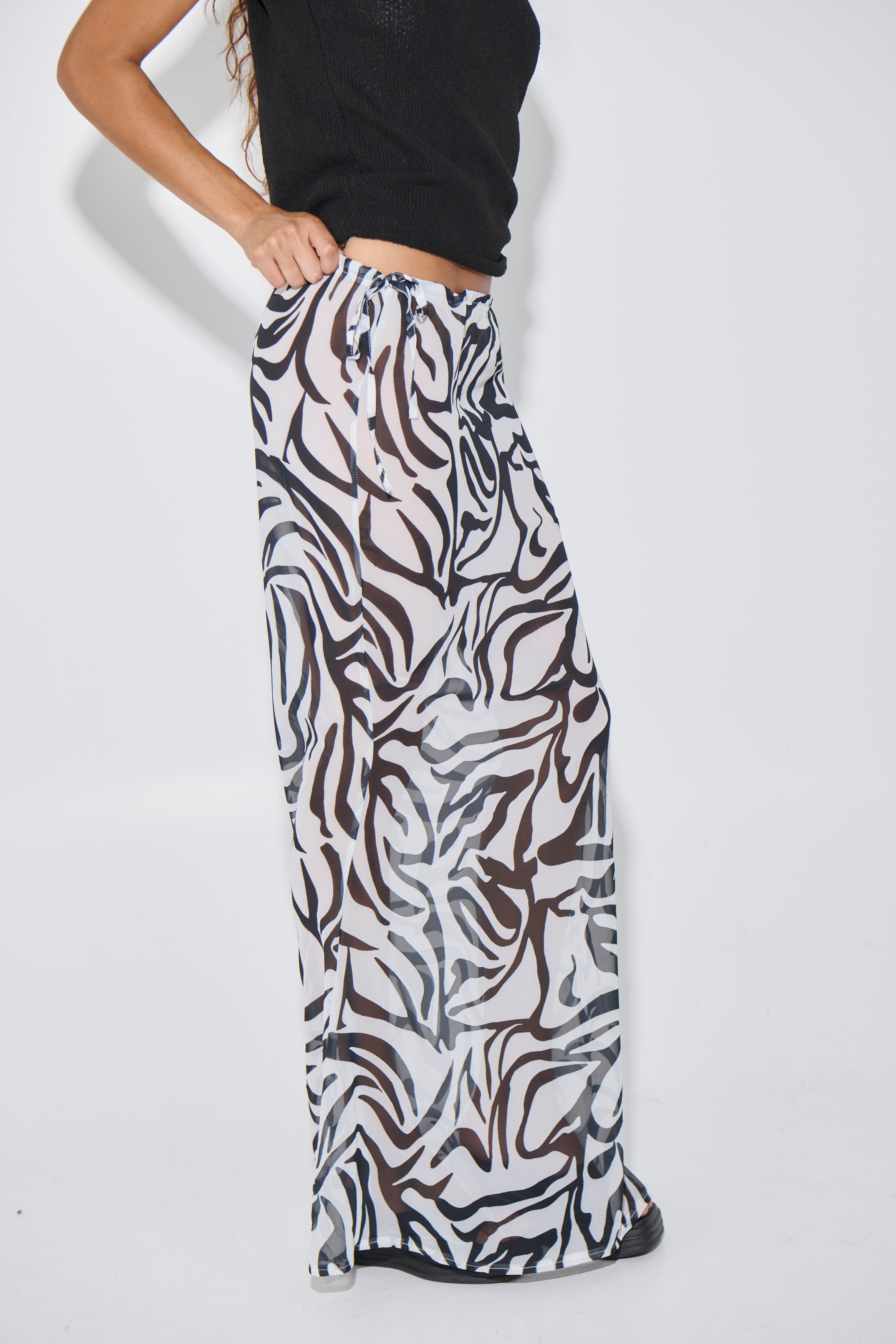 Monique Maxi Skirt Black/White