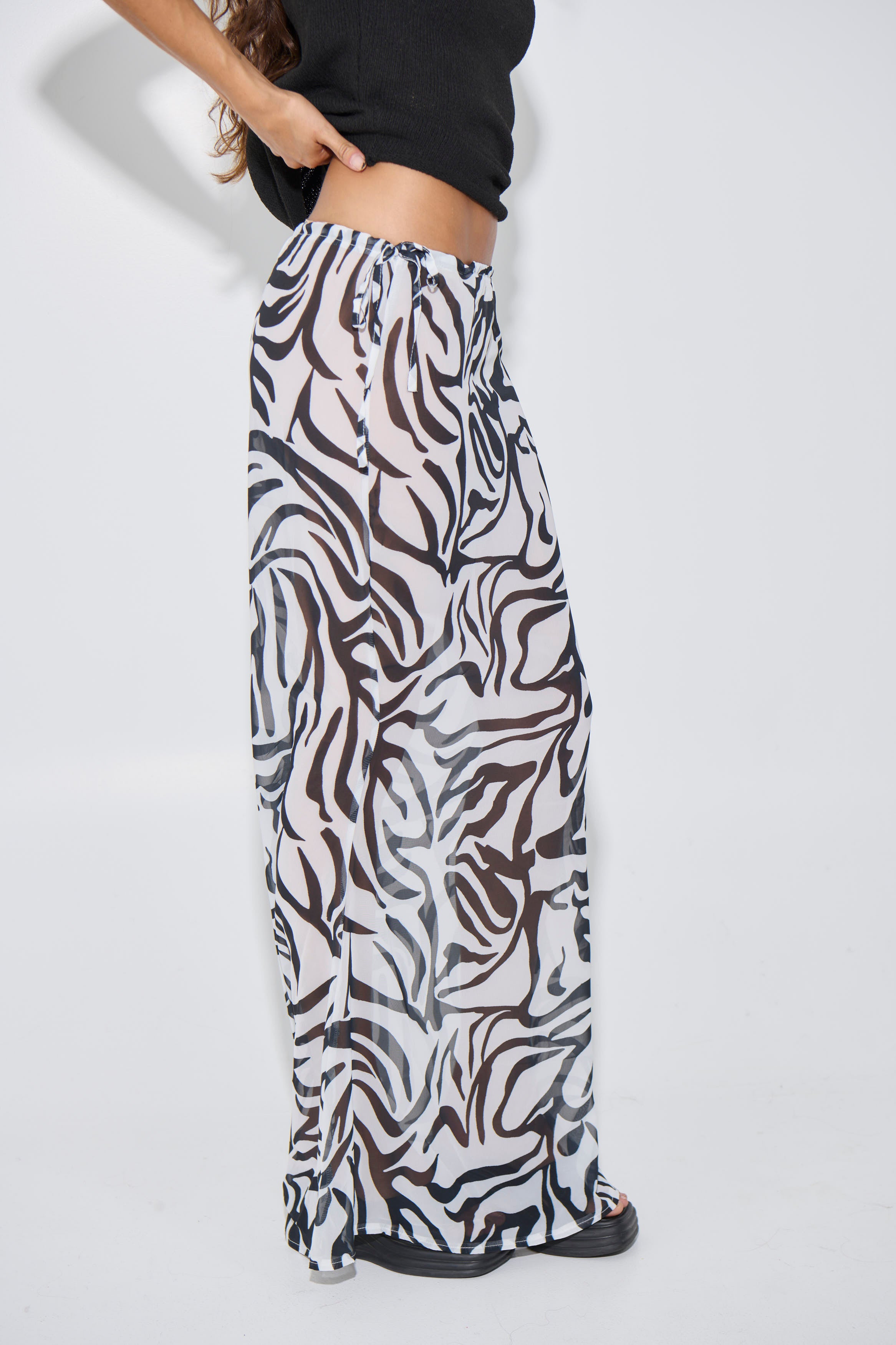 Monique Maxi Skirt Black/White