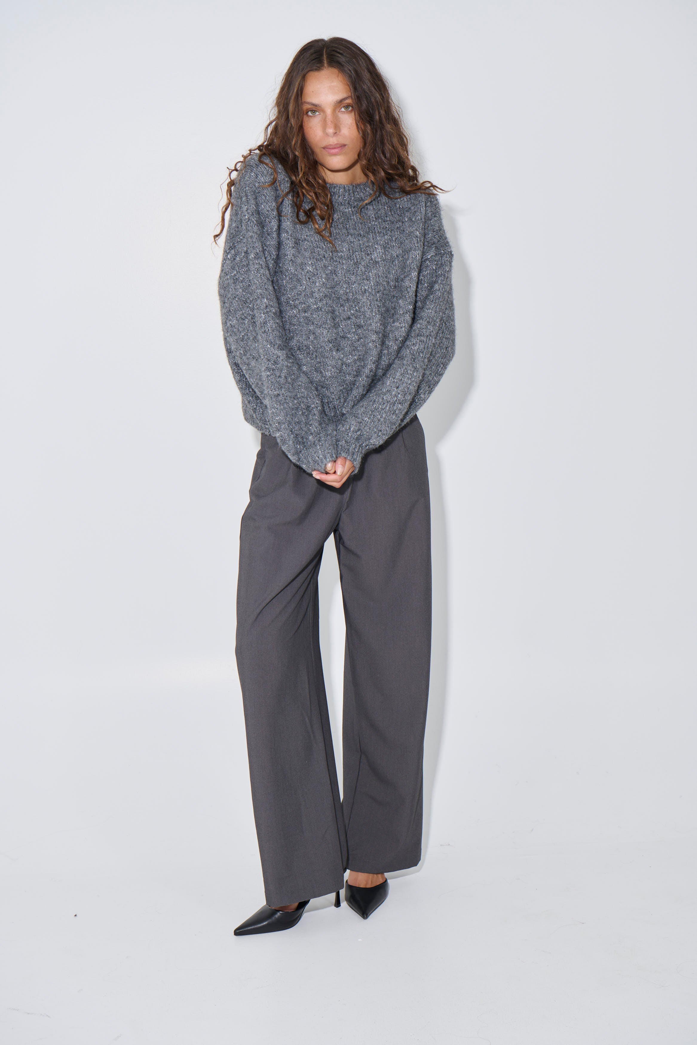 Amber Knit Charcoal