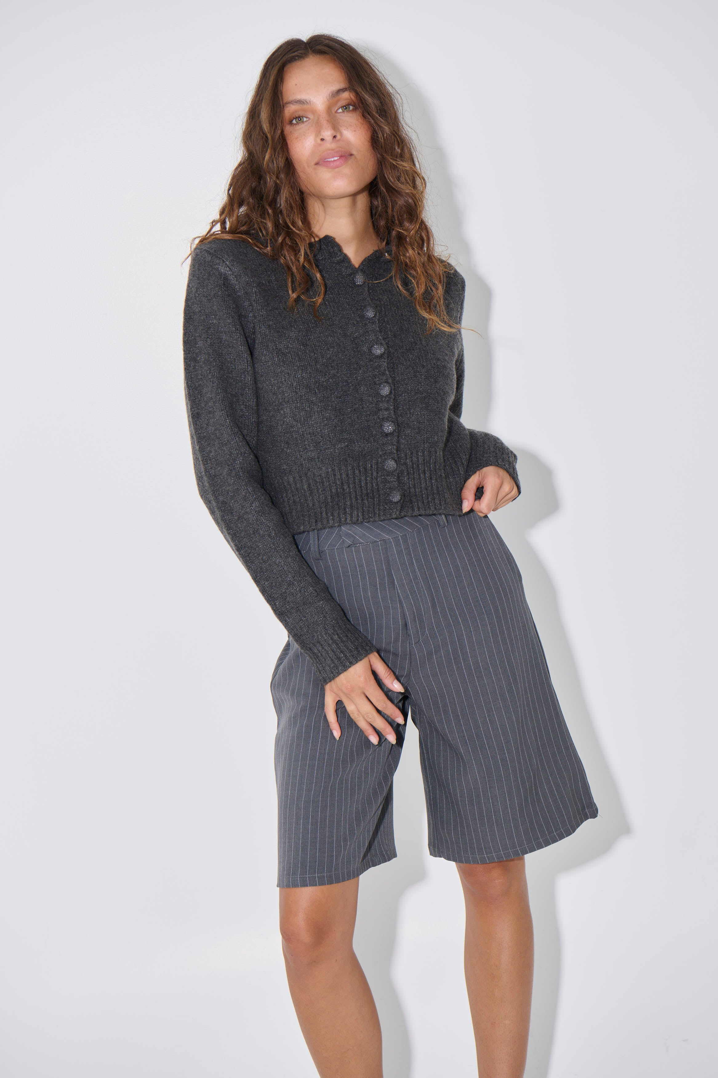 Brooks Bermuda Short Charcoal