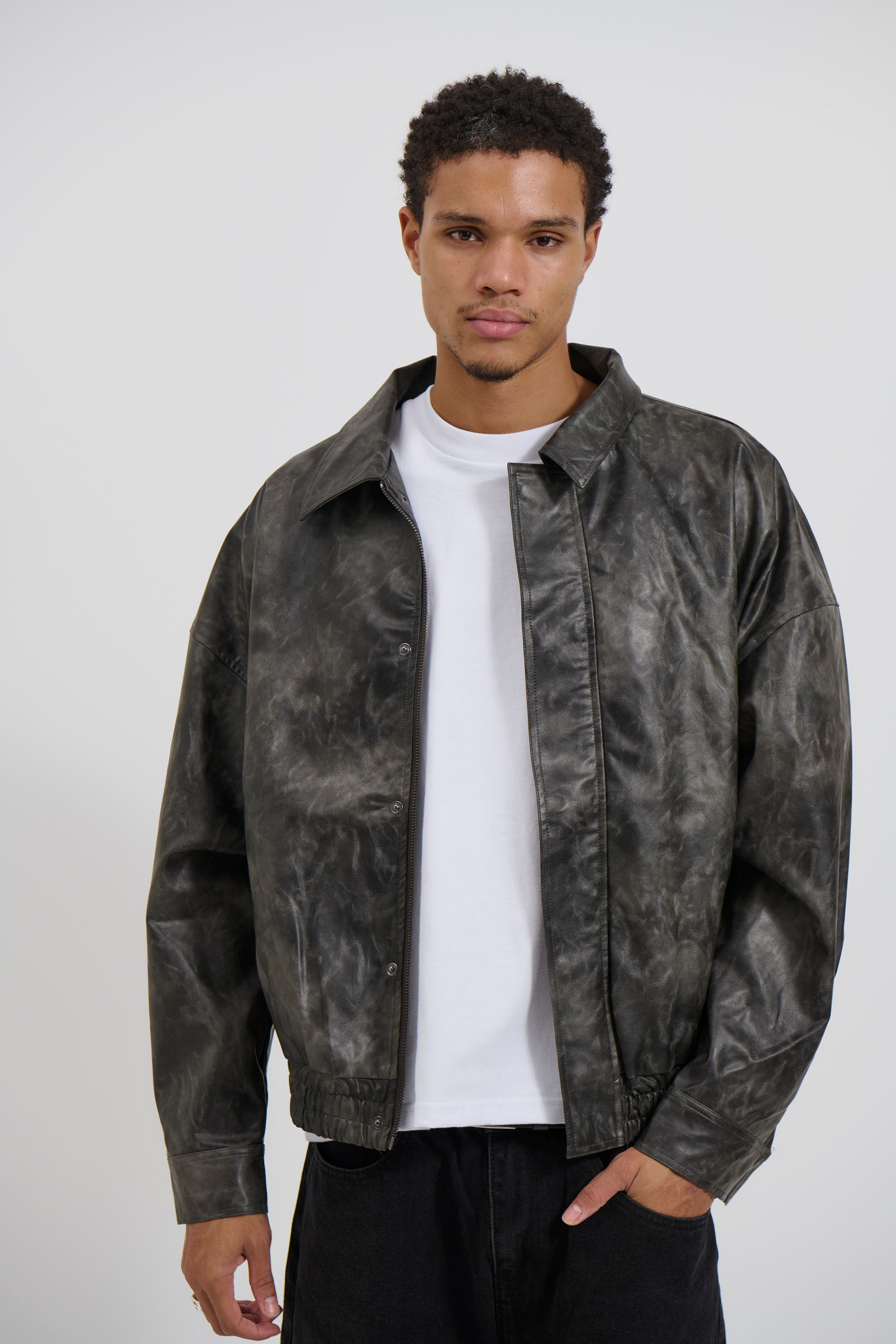 Bowie Bomber Washed Black
