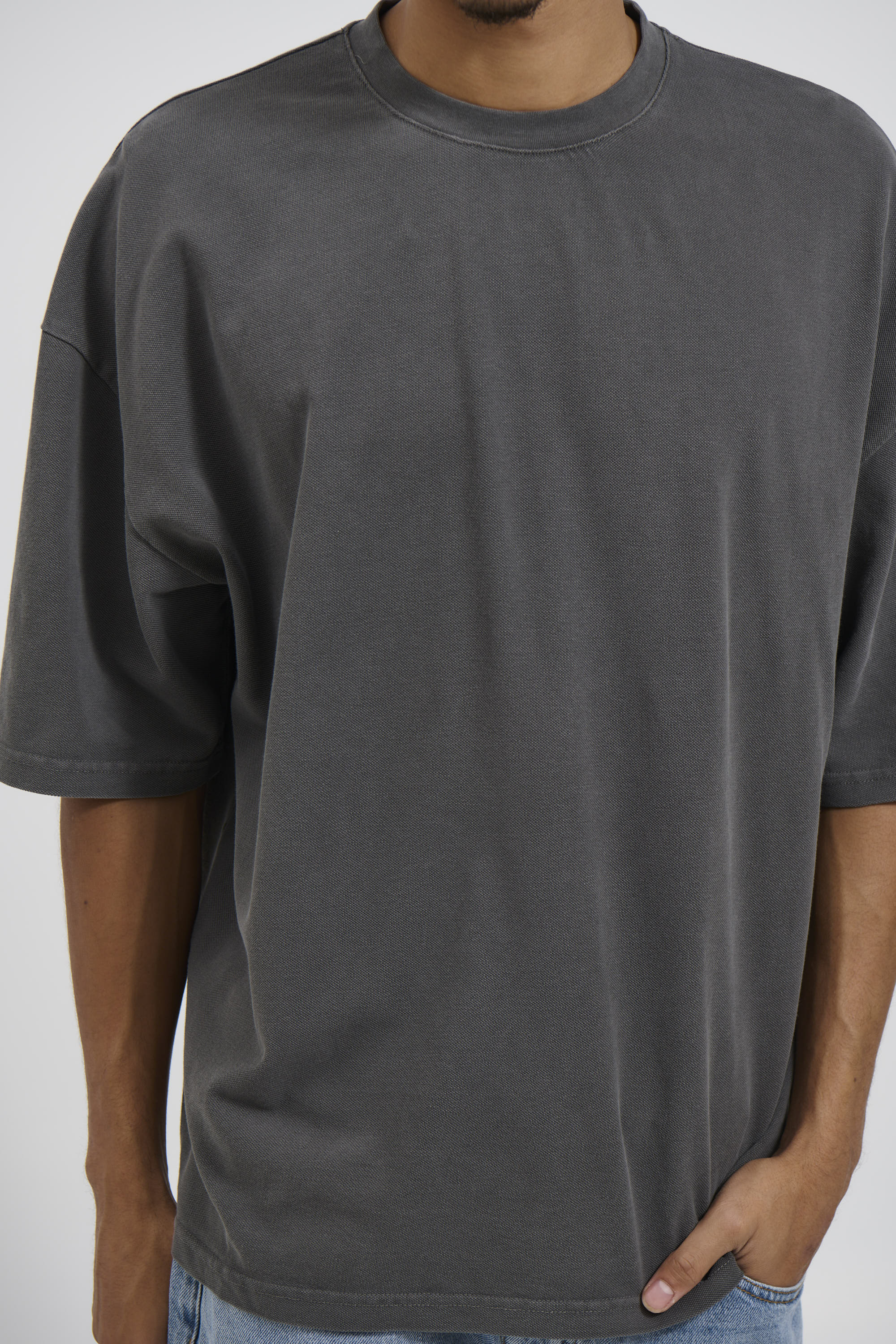 Ruben Cotton Pique Tee Charcoal
