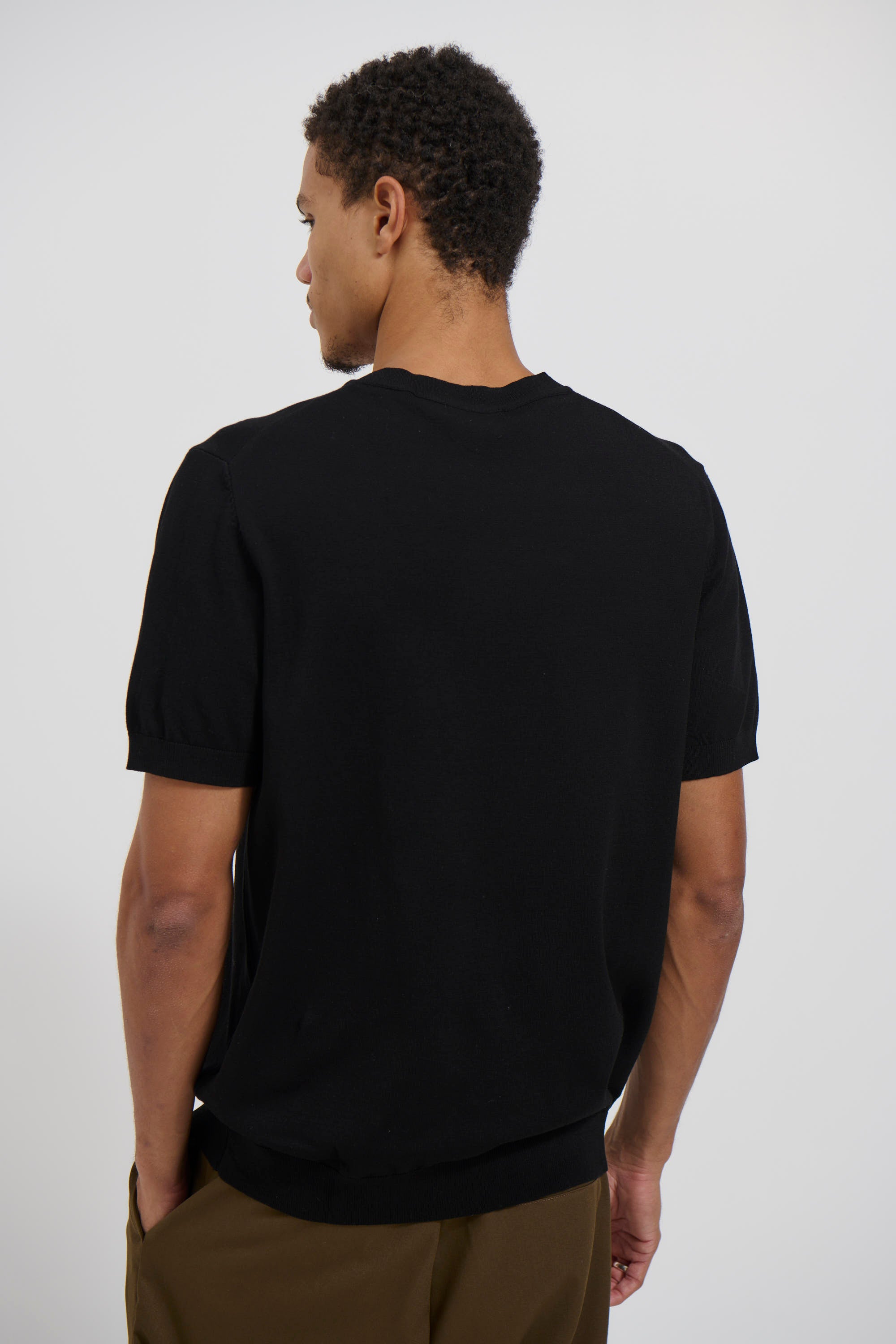 Nigel Fitted Knitted Tee Black