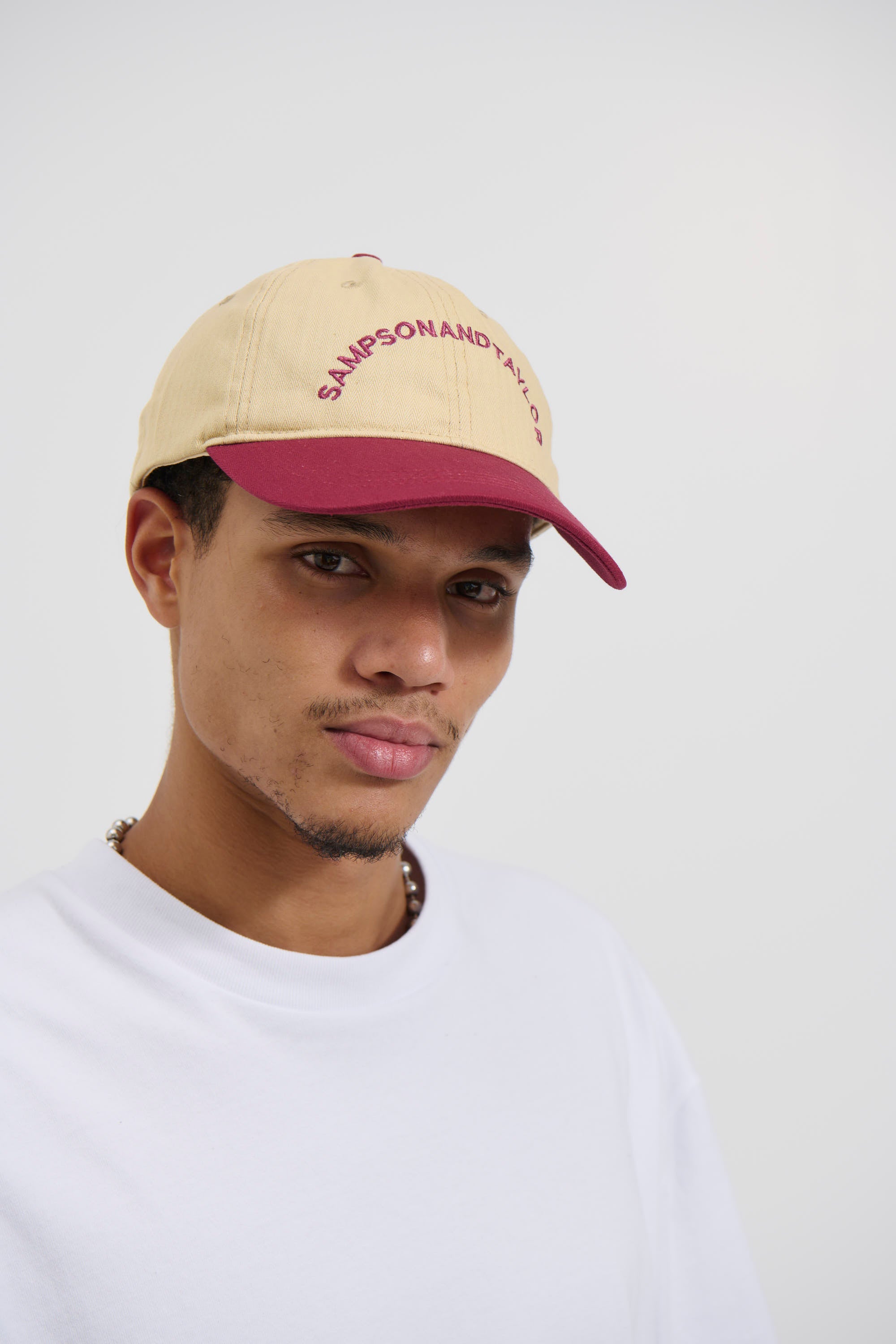 Holiday Cap Beige
