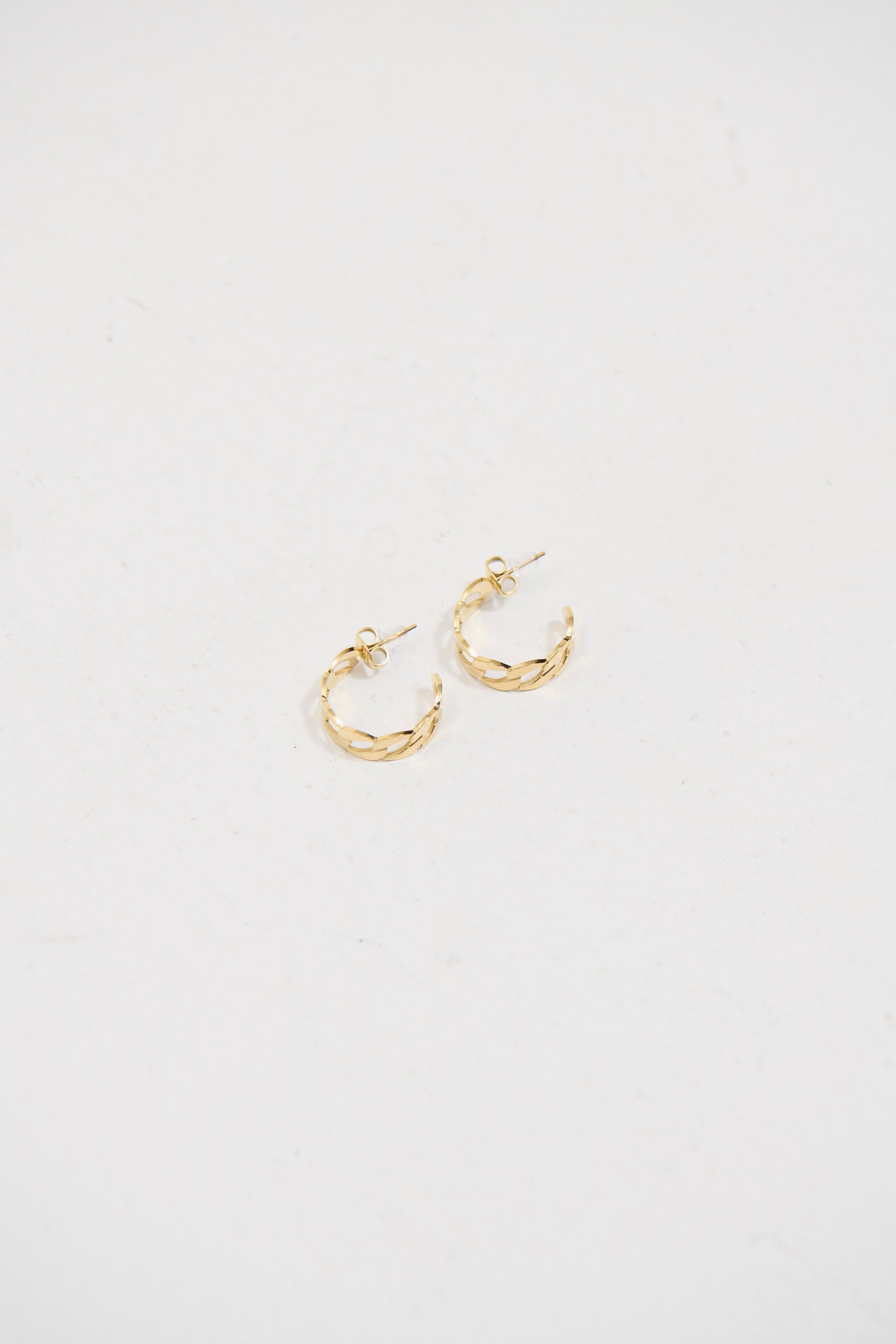 Eva Hoop Earring Gold - FINAL SALE