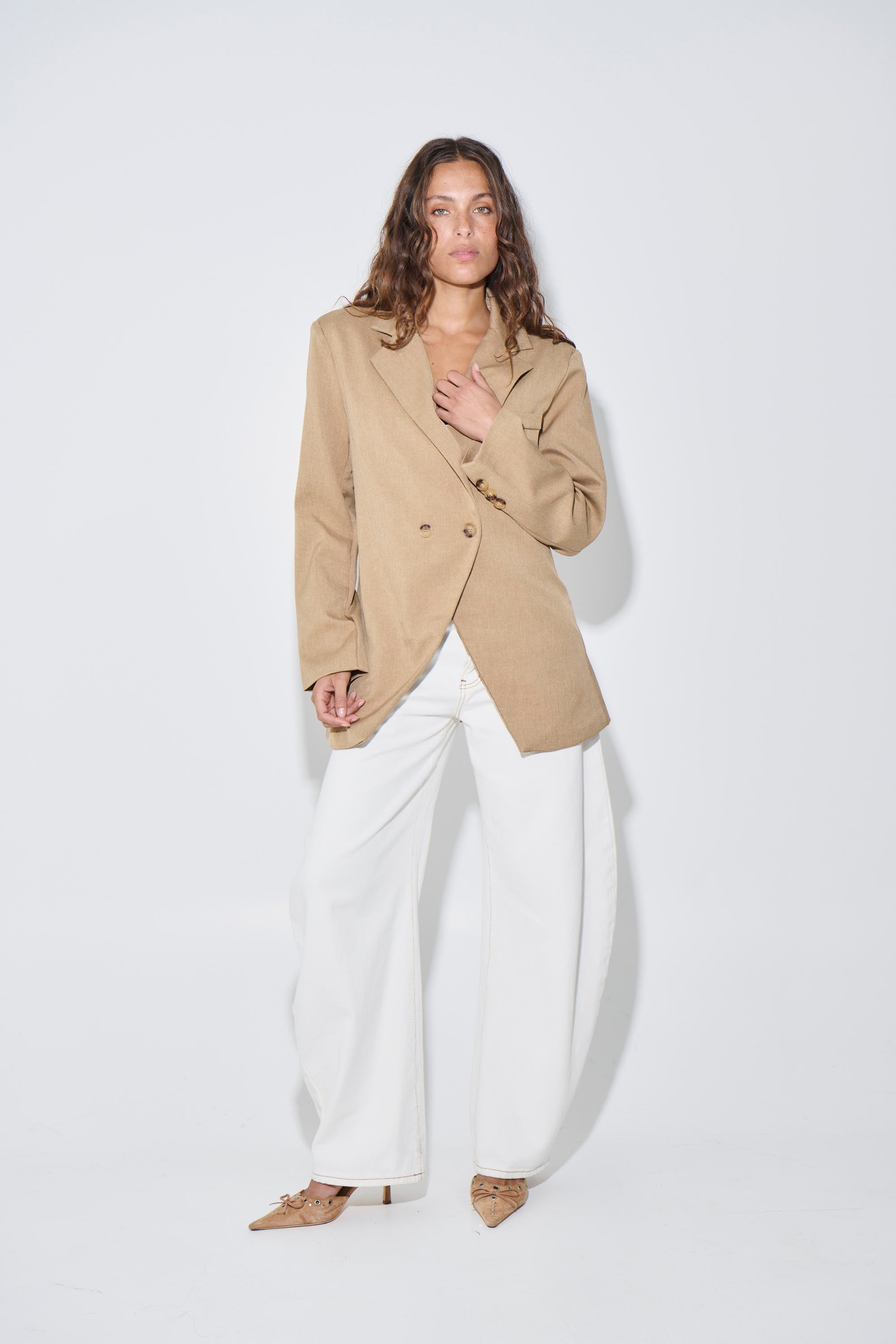 Sophia Blazer Tan
