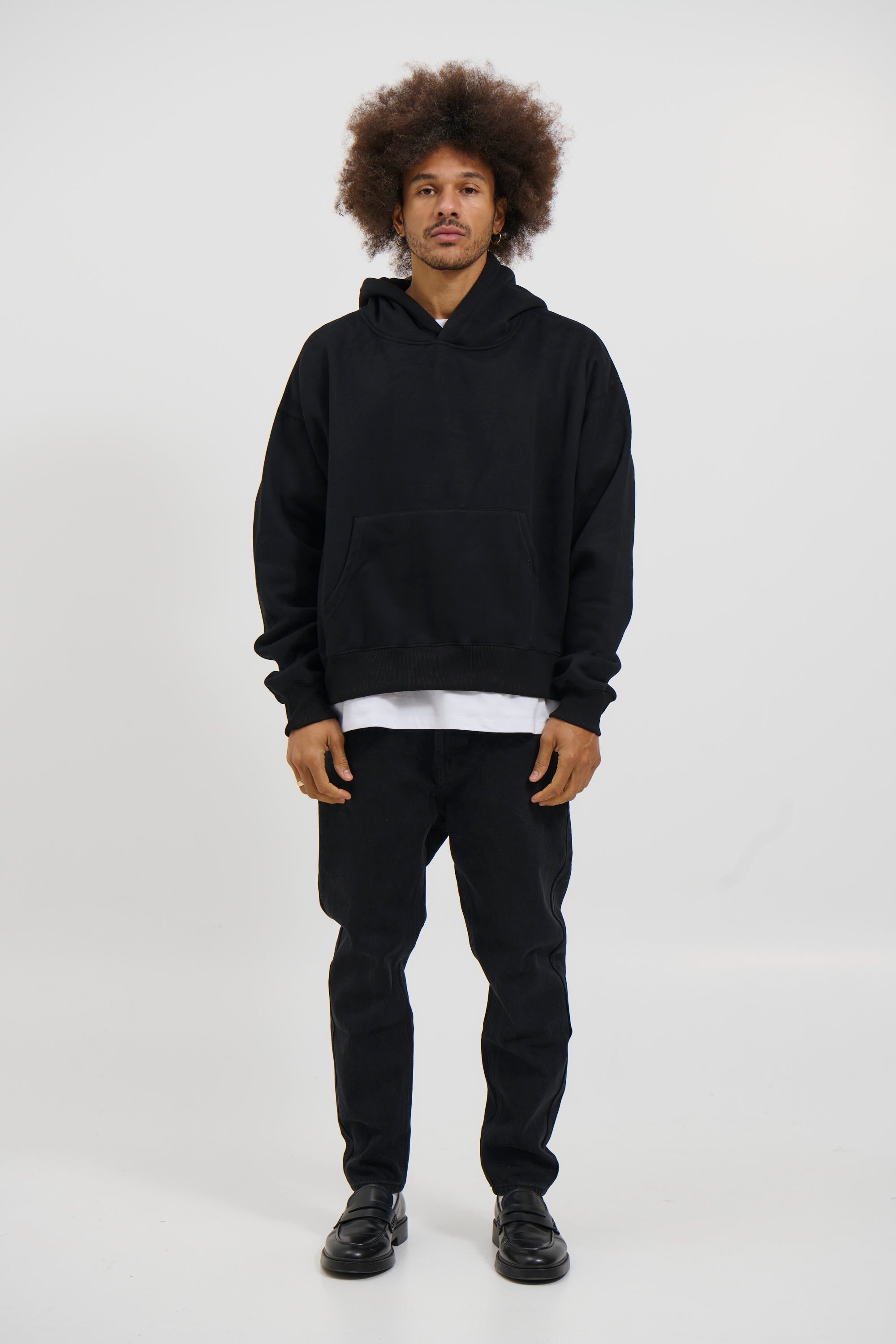 Roman Cropped Drop Hoodie Black