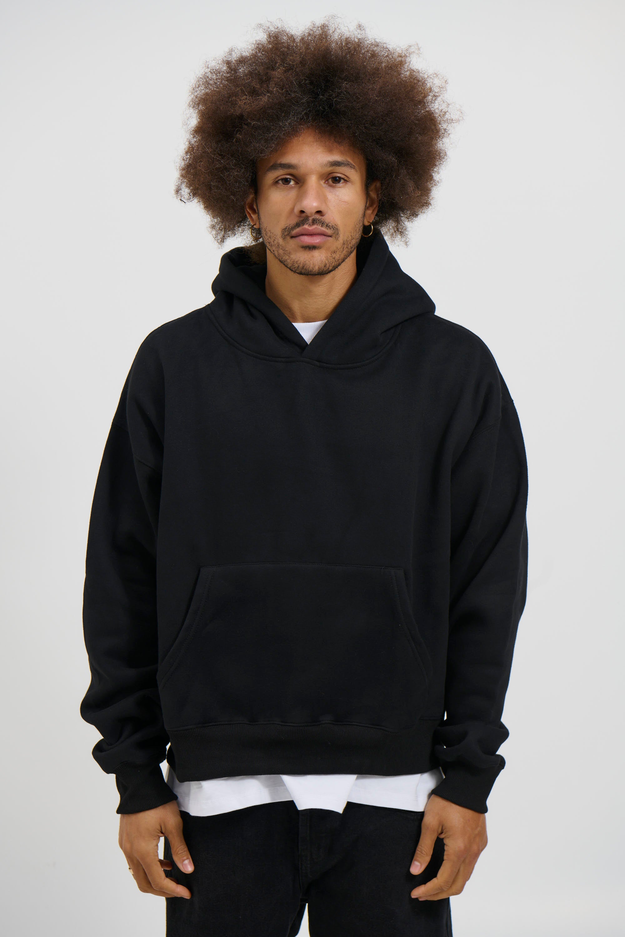 Roman Cropped Drop Hoodie Black