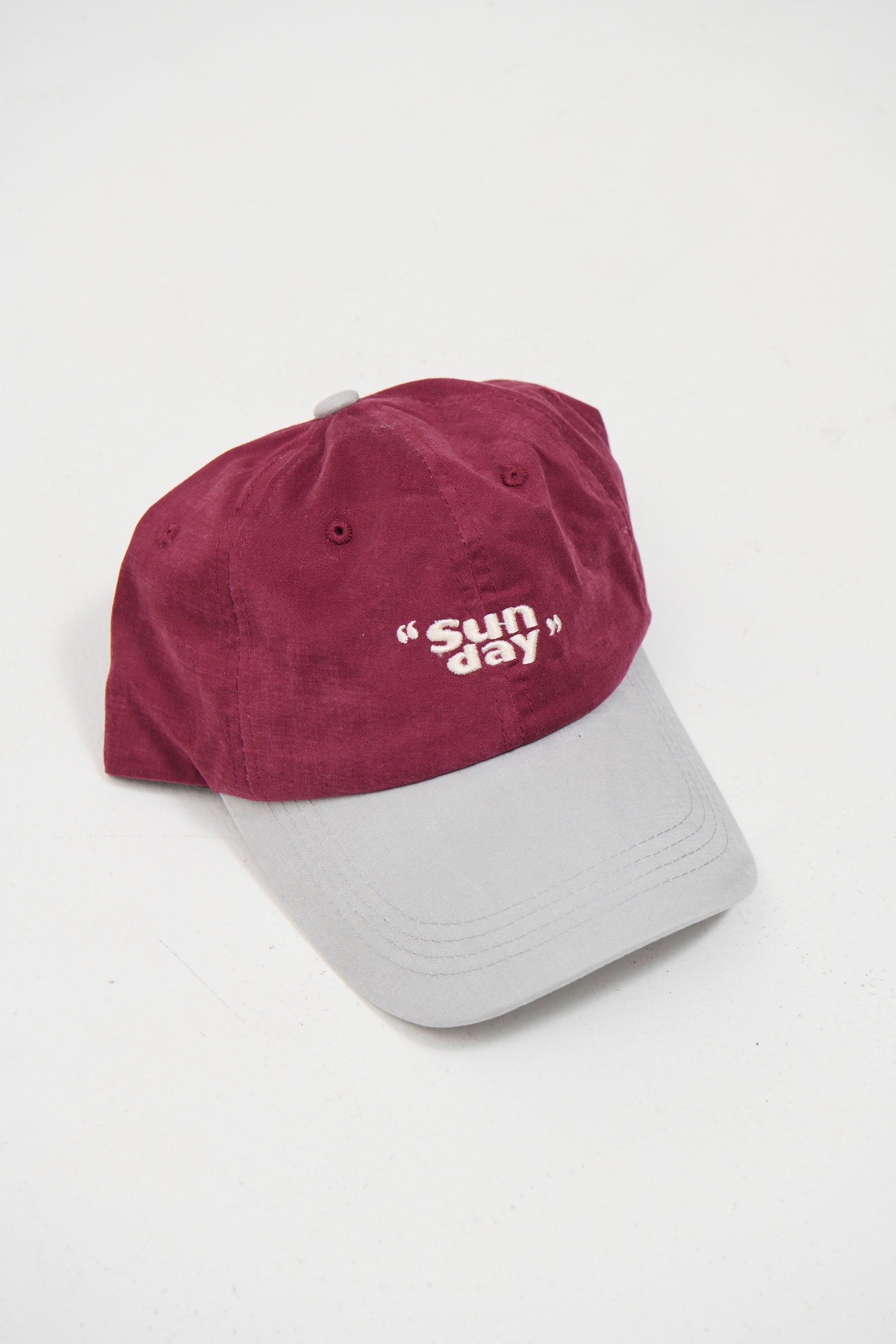 Sun Day Cap Wine