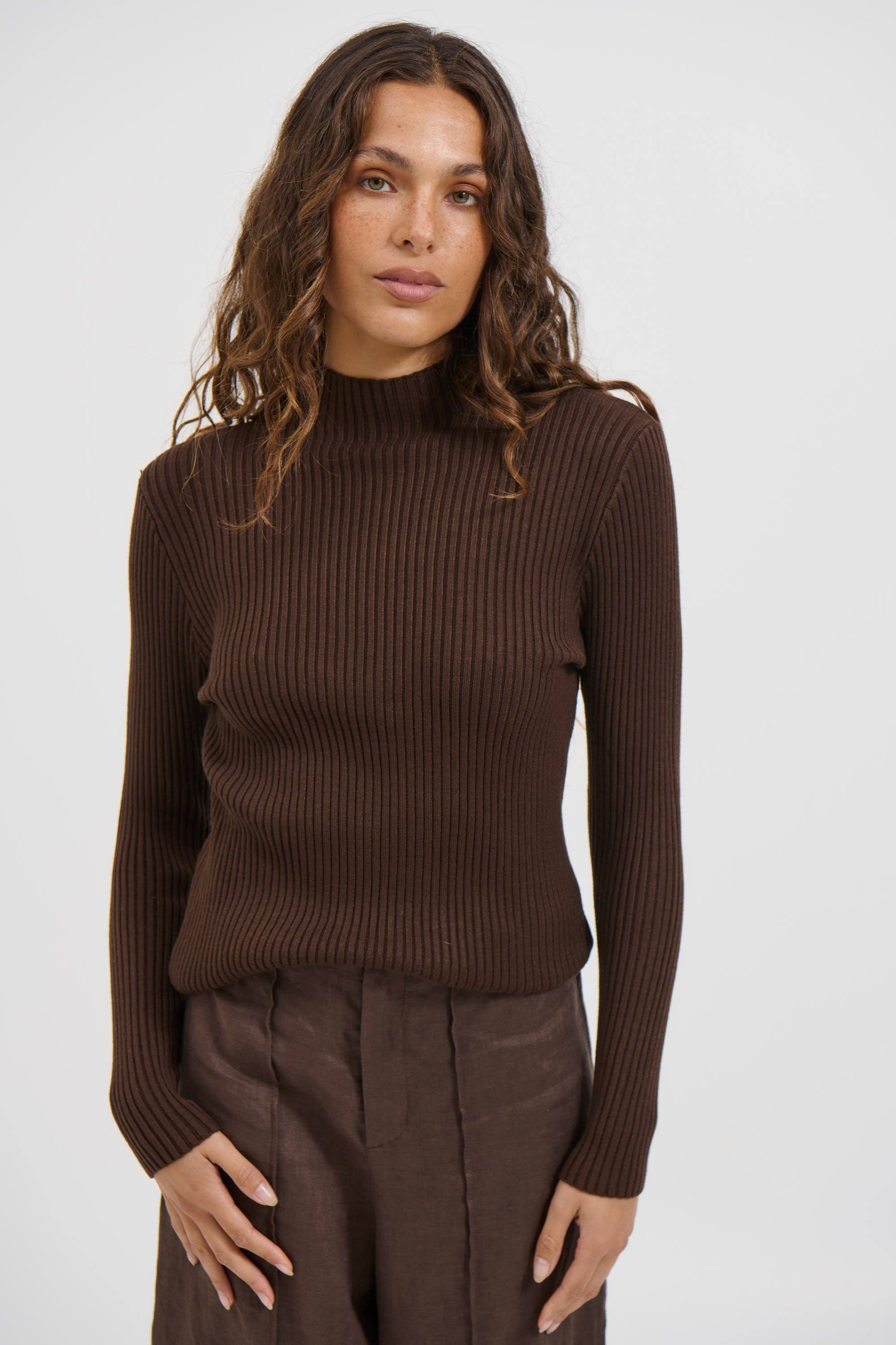 Freya Long Sleeve Chocolate