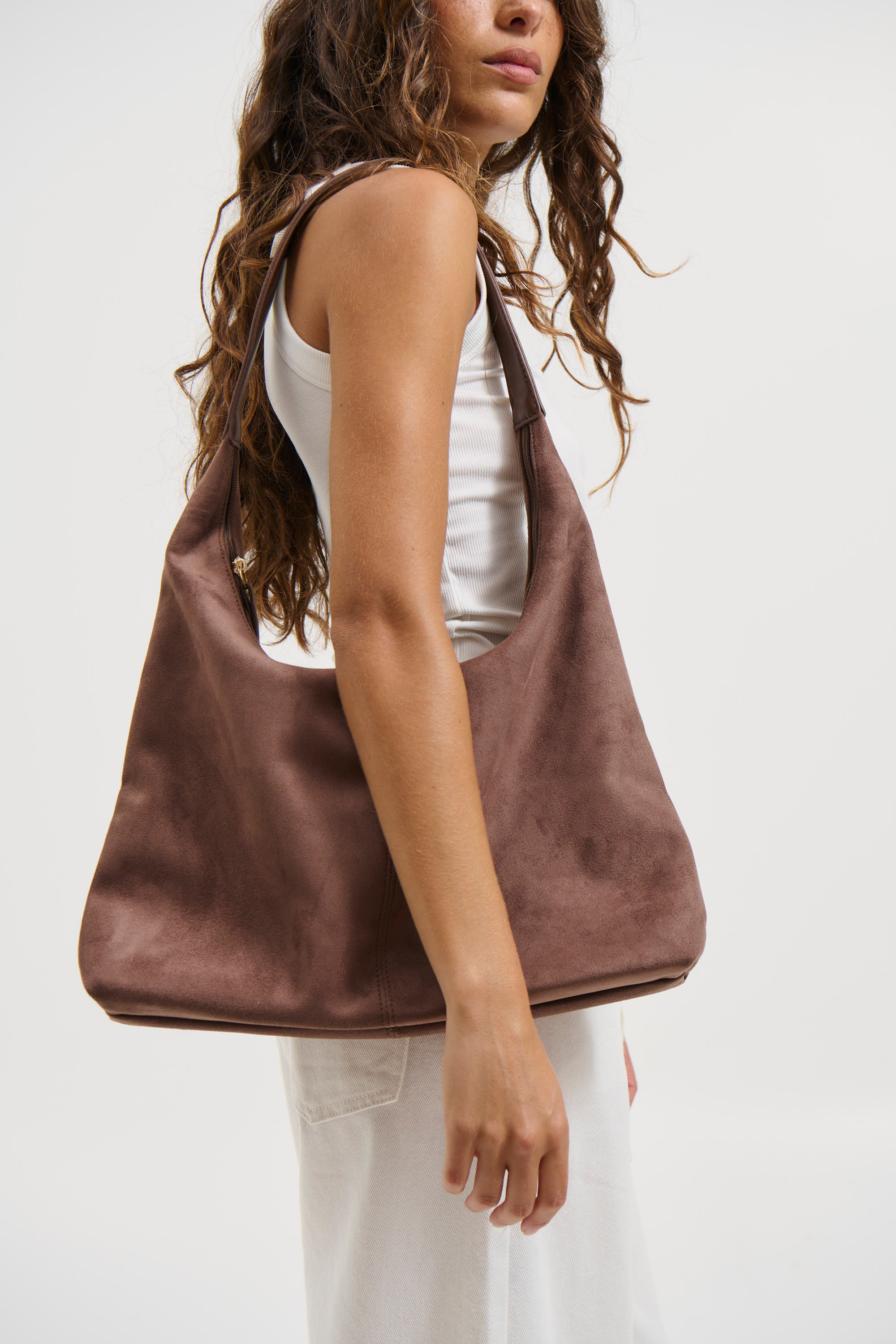 Amelia Hobo Bag Choc