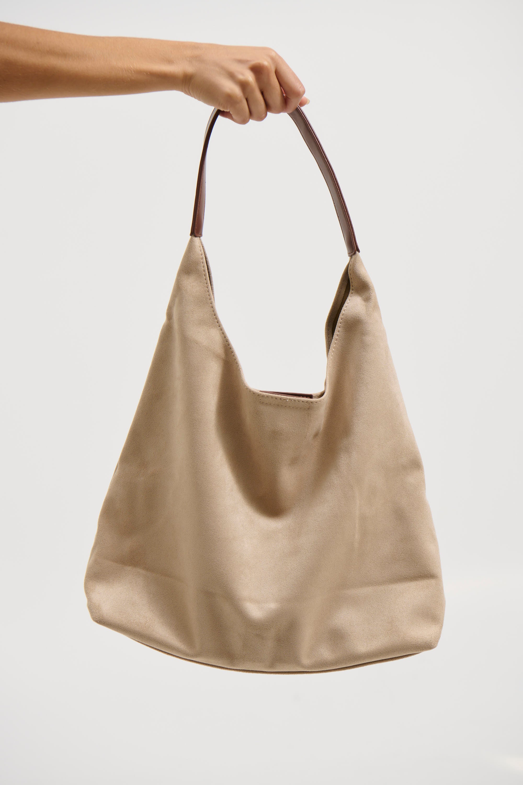 Nicola Hobo Bag Sand