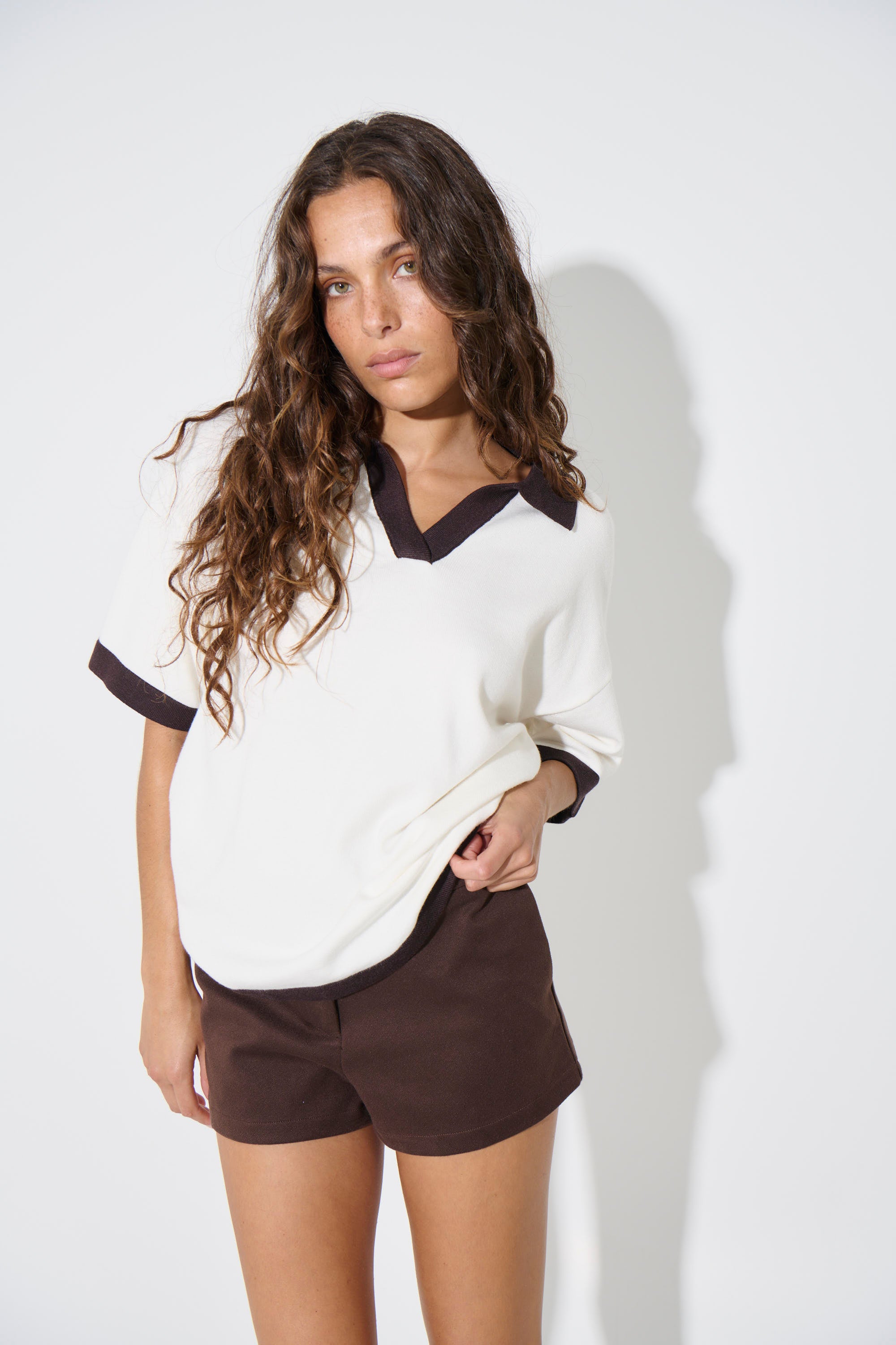 Dreamlike Tee Porcelain