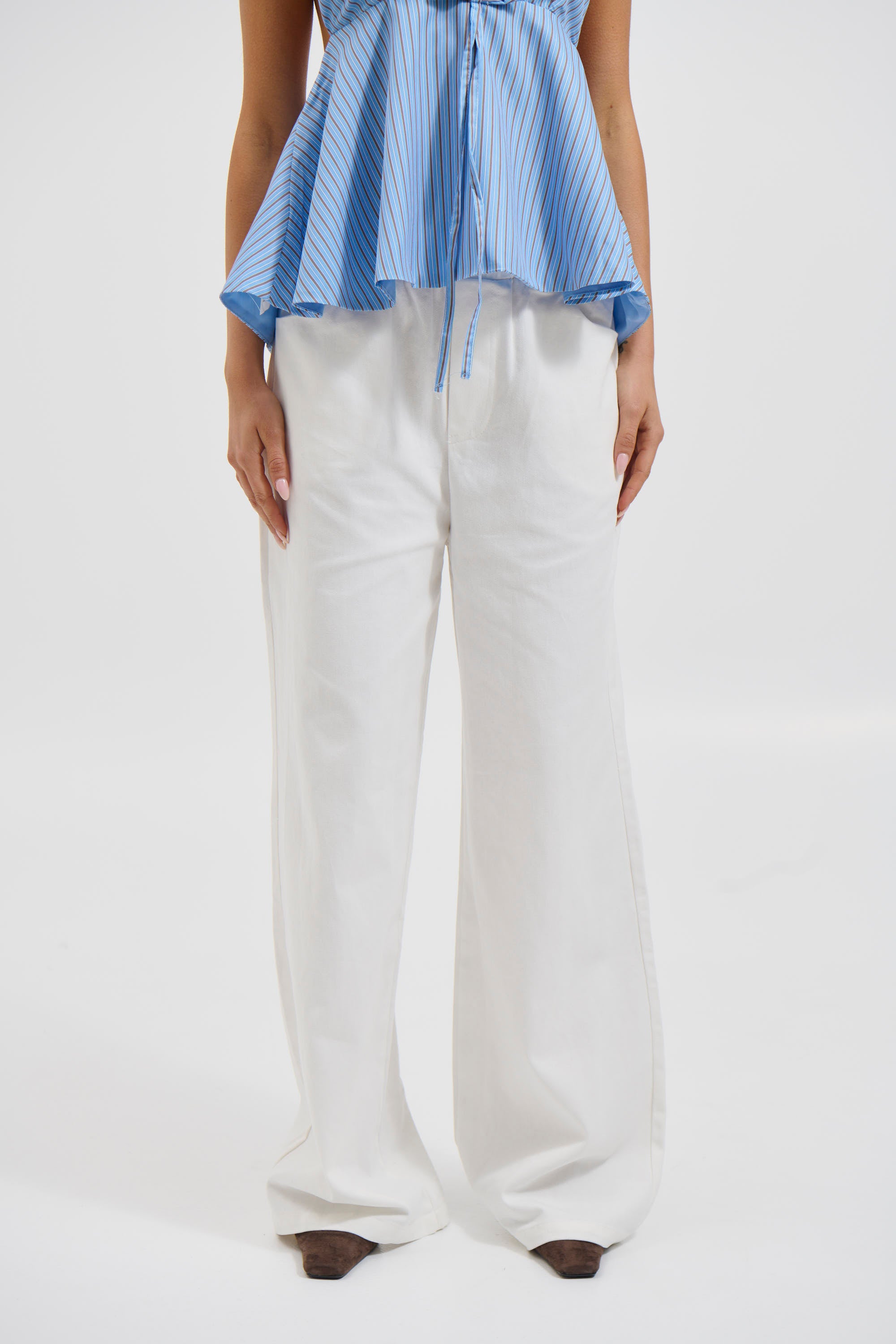 Kenzie Denim Relaxed Pant White
