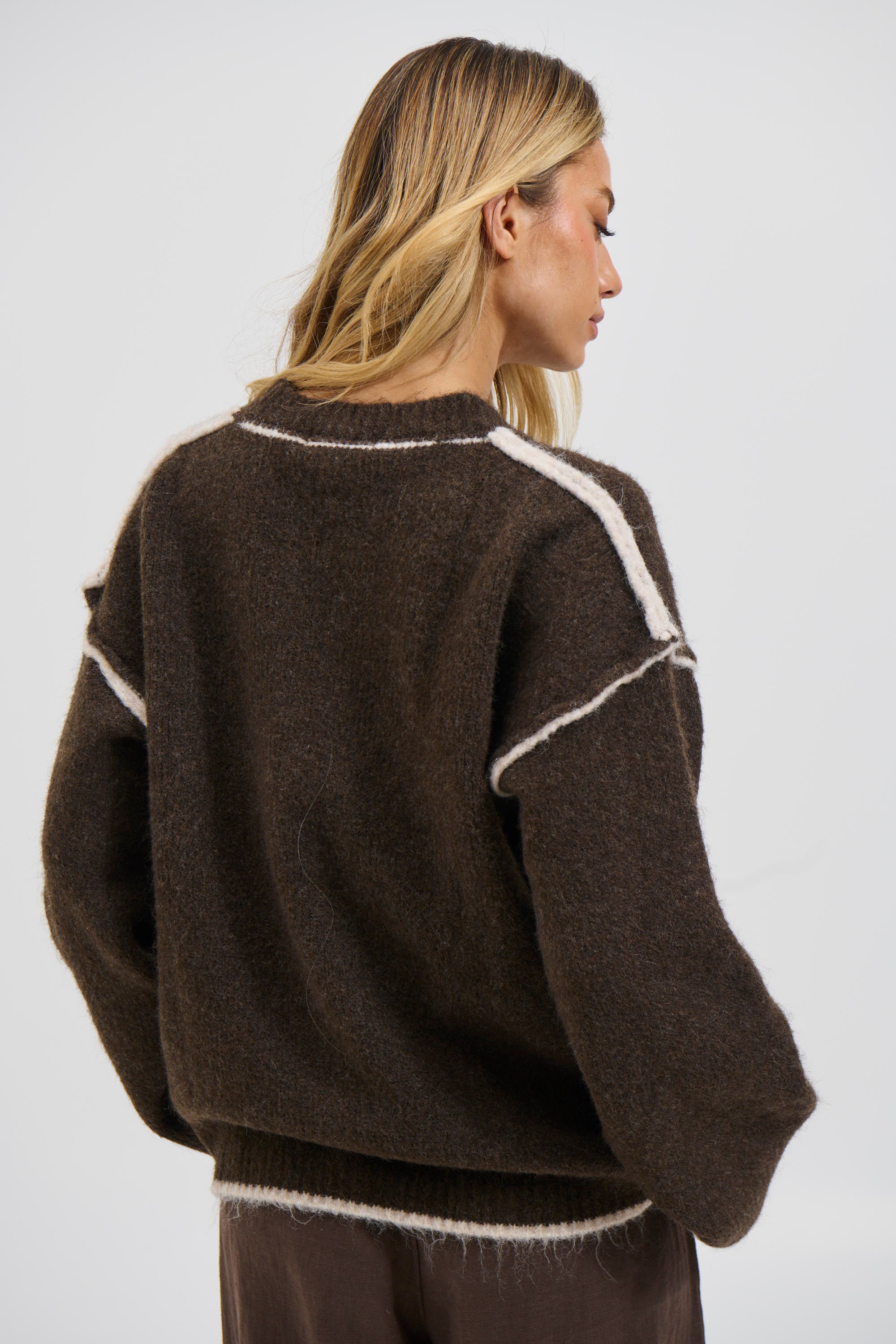 Benny Knit Chocolate