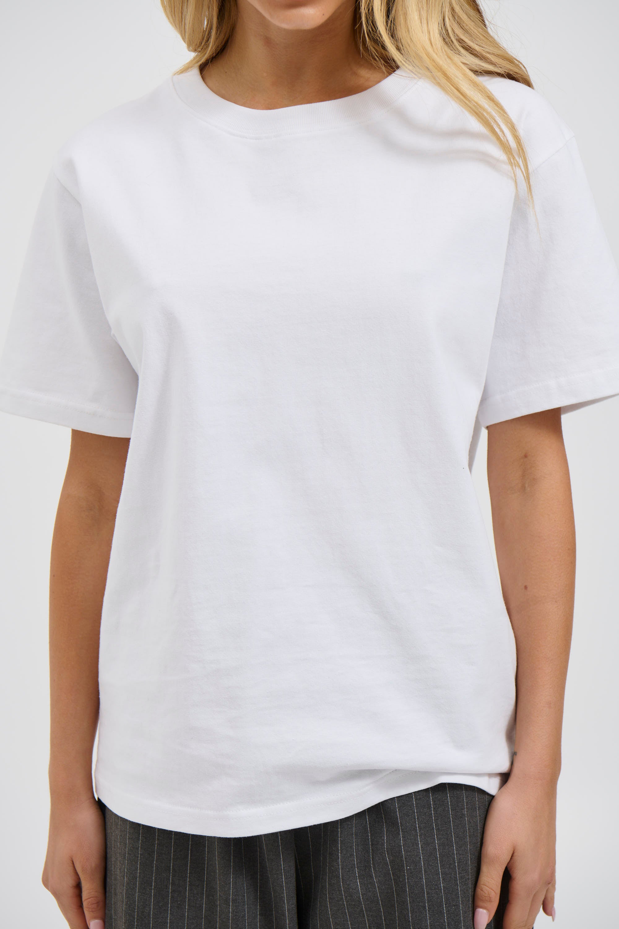 Annalise Tee White